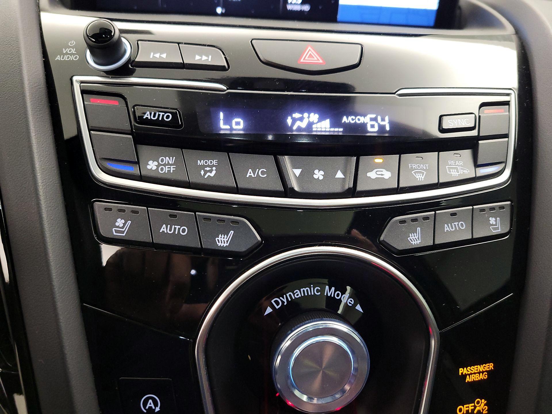 Thumbnail: 2024 Acura RDX - 17