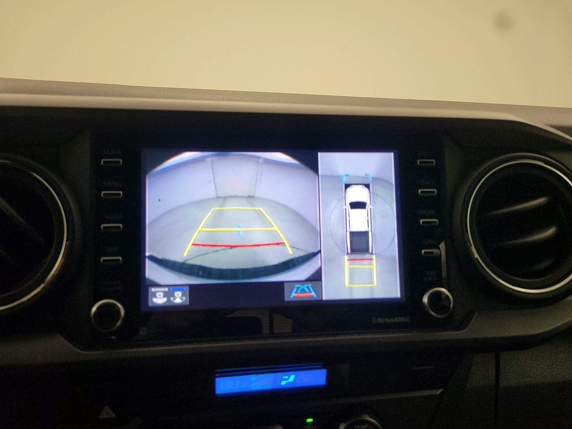 Thumbnail: 2023 Toyota Tacoma - 14