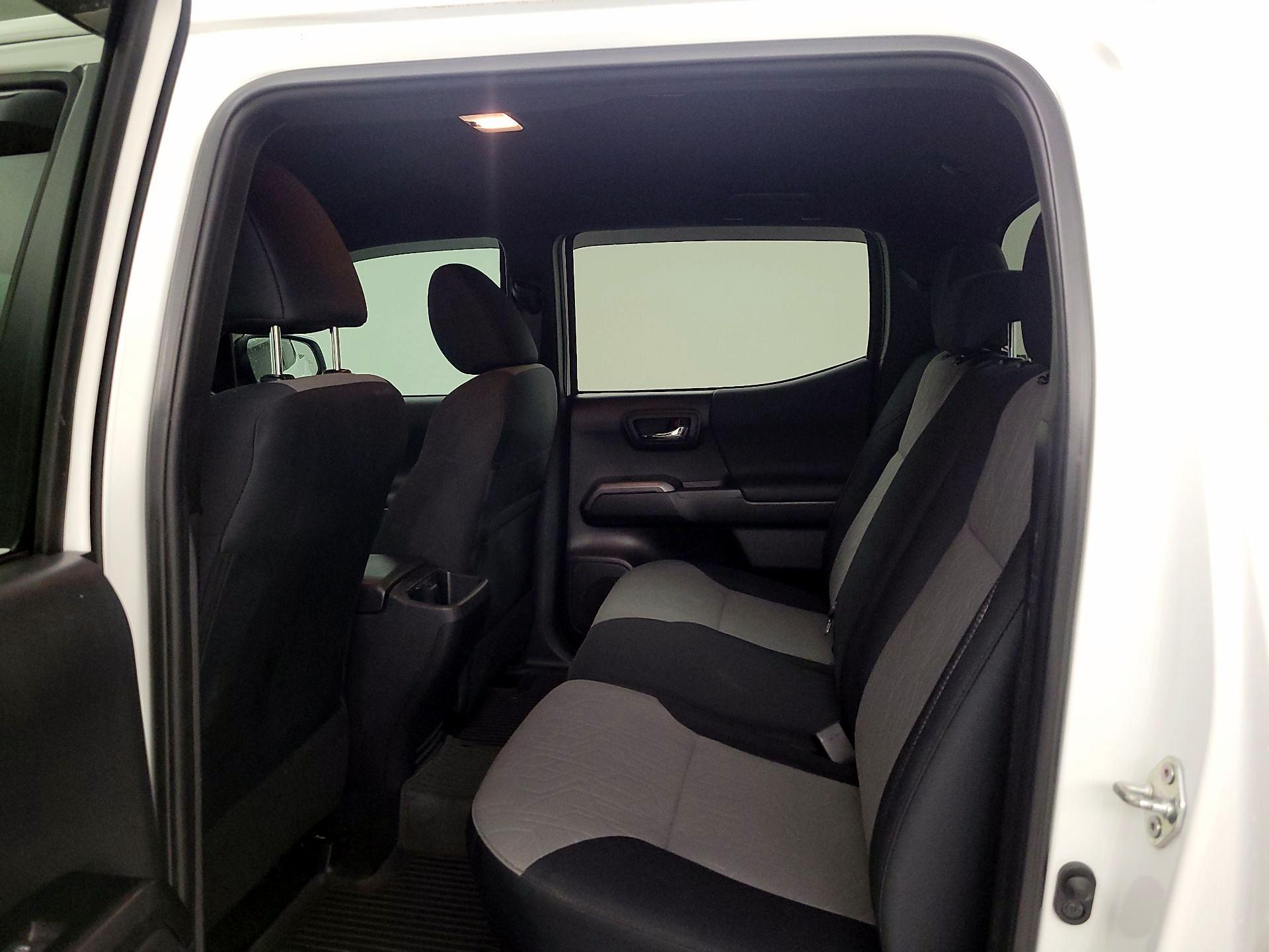 Thumbnail: 2023 Toyota Tacoma - 19