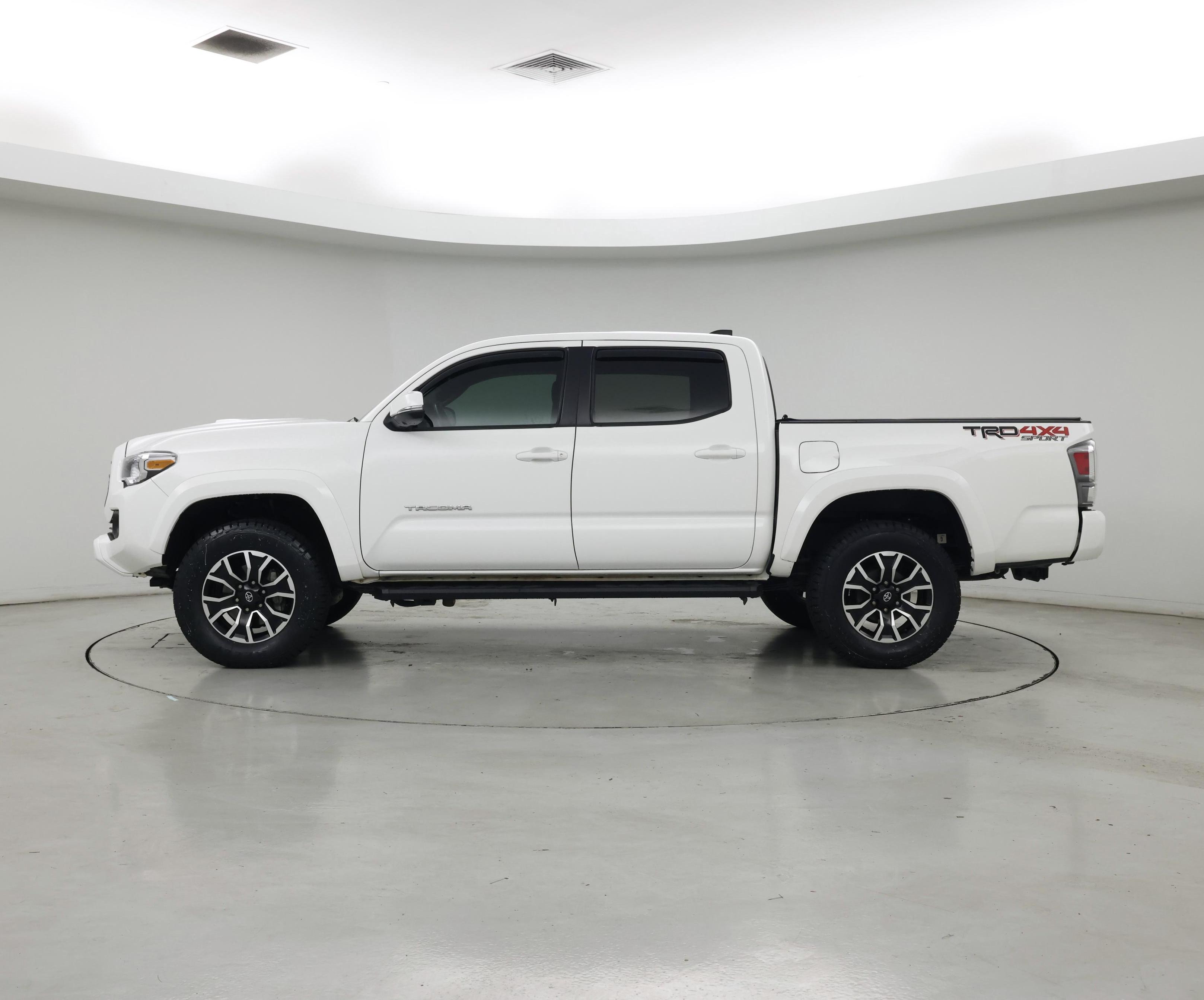 Thumbnail: 2023 Toyota Tacoma - 3