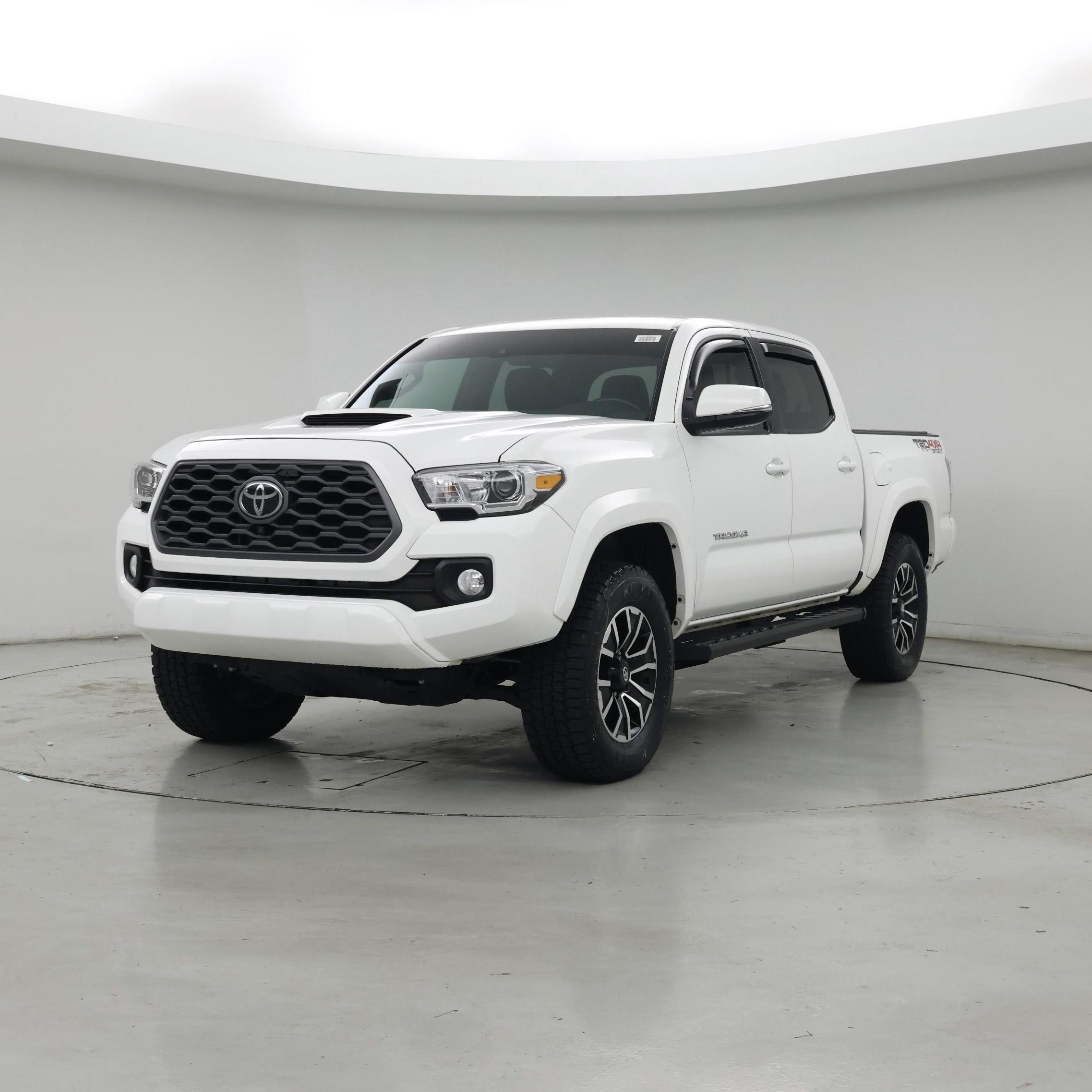 Thumbnail: 2023 Toyota Tacoma - 4