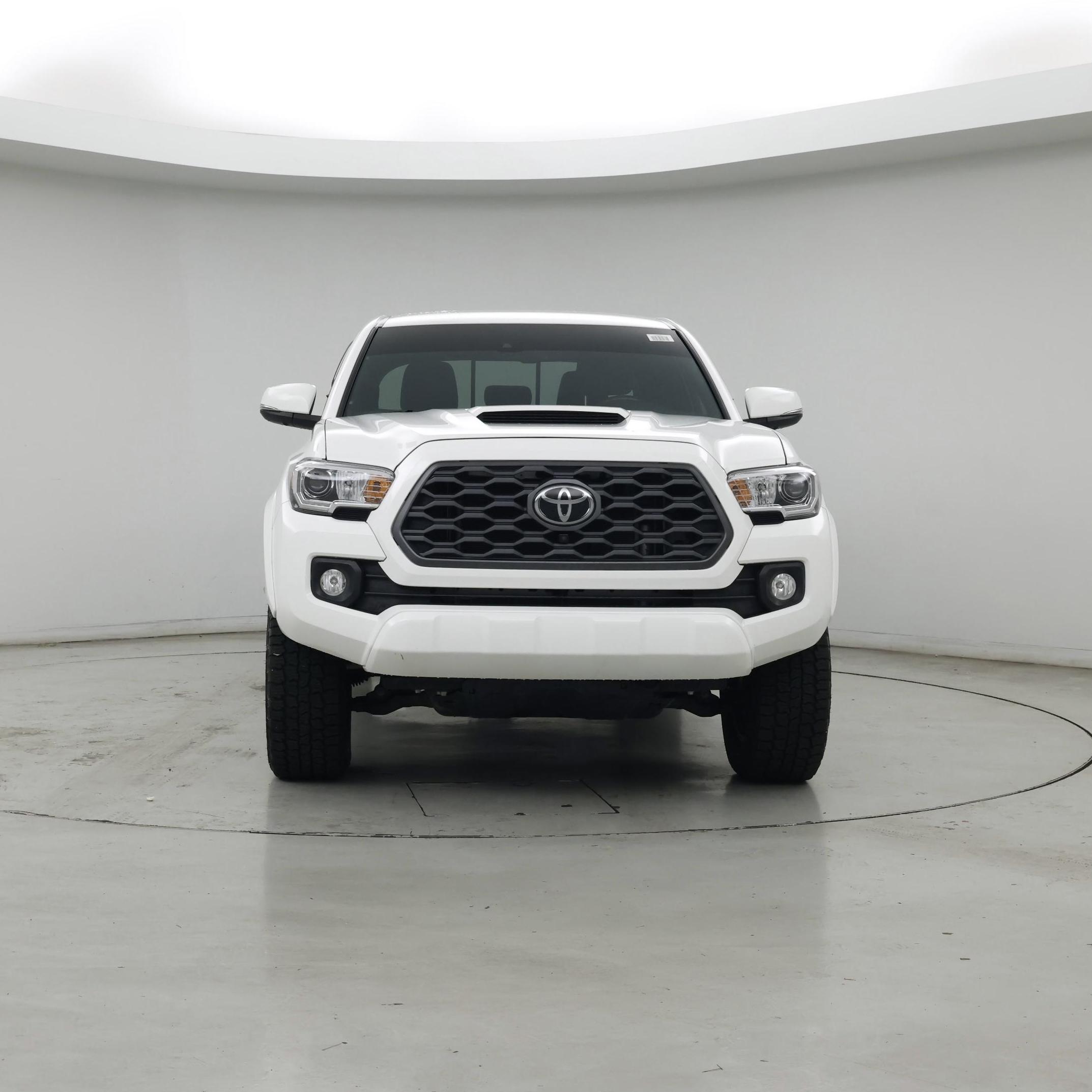 Thumbnail: 2023 Toyota Tacoma - 5