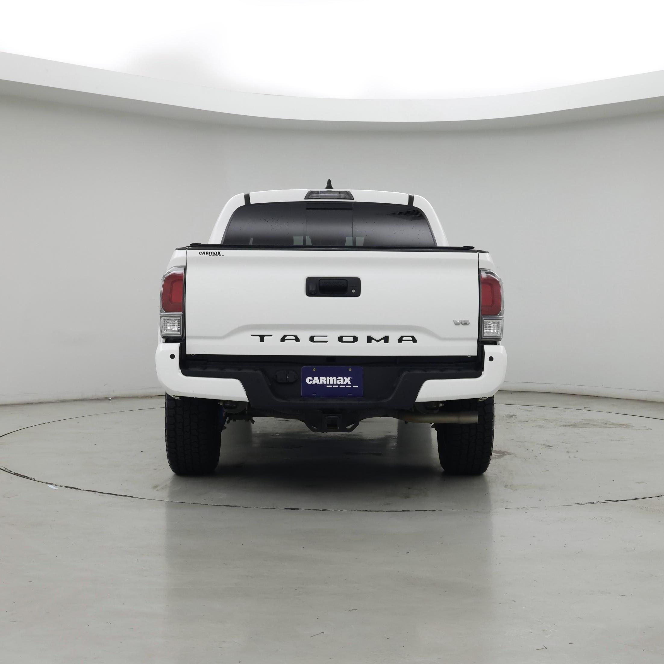 Thumbnail: 2023 Toyota Tacoma - 6