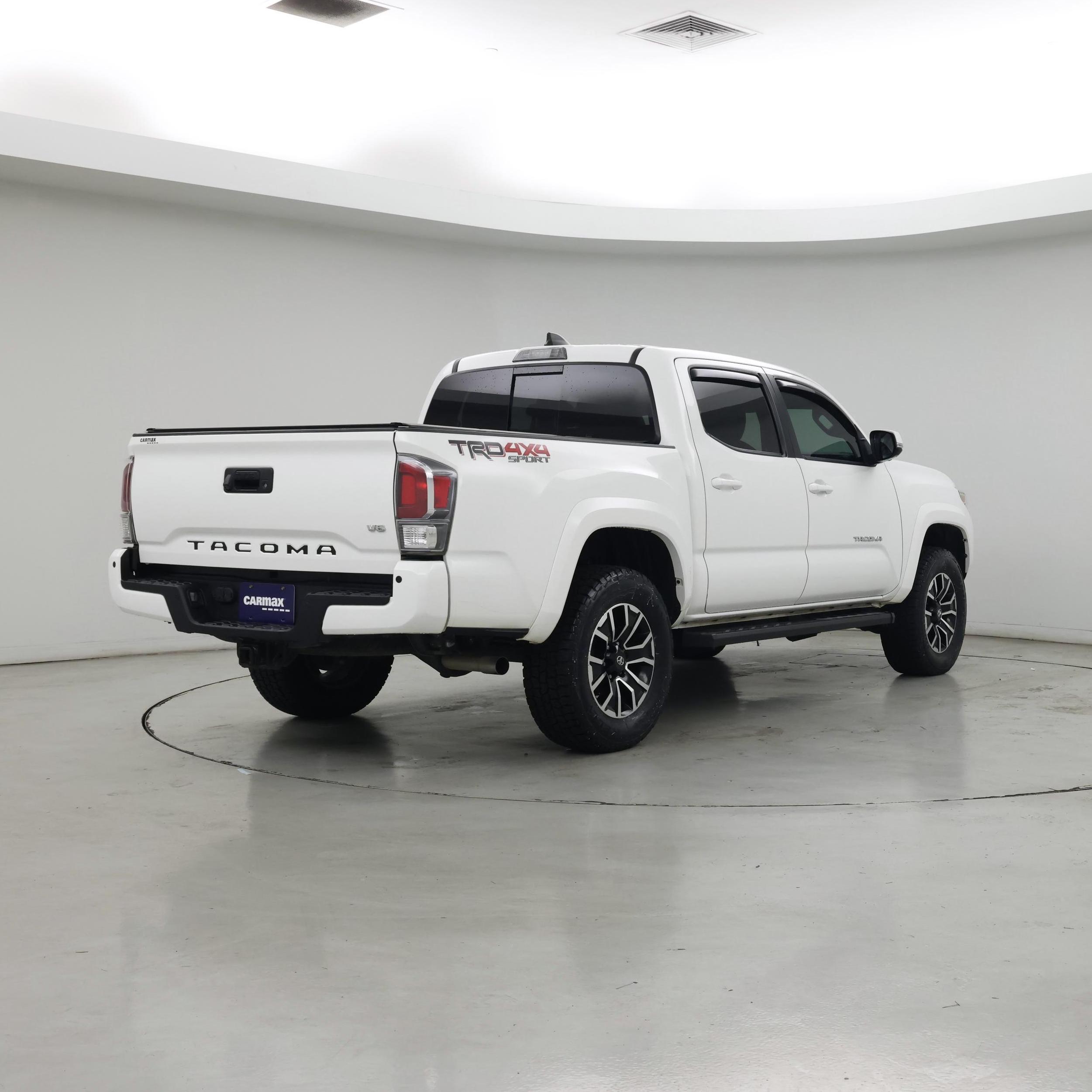 Thumbnail: 2023 Toyota Tacoma - 8