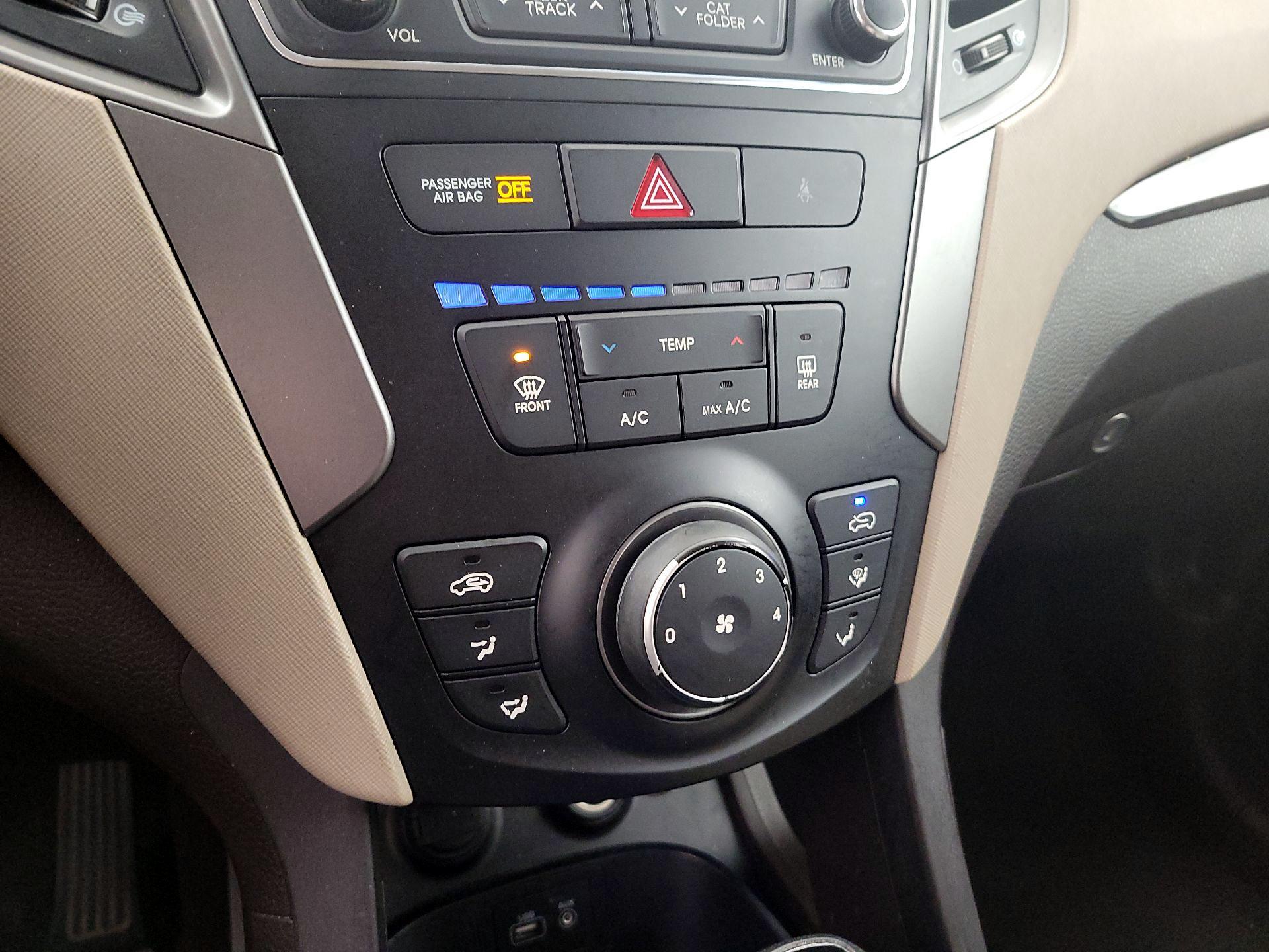 Thumbnail: 2017 Hyundai Santa Fe - 16