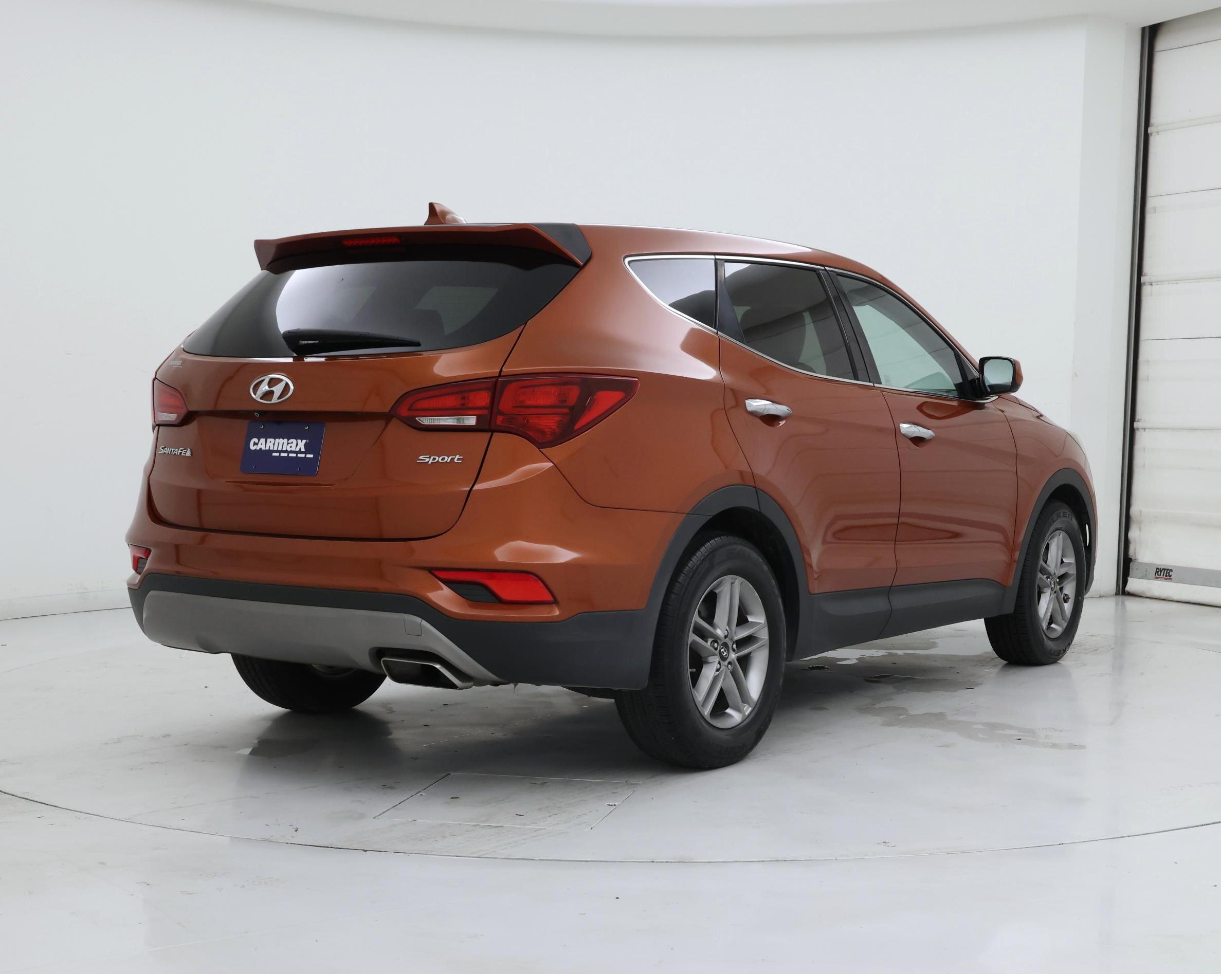 Thumbnail: 2017 Hyundai Santa Fe - 8