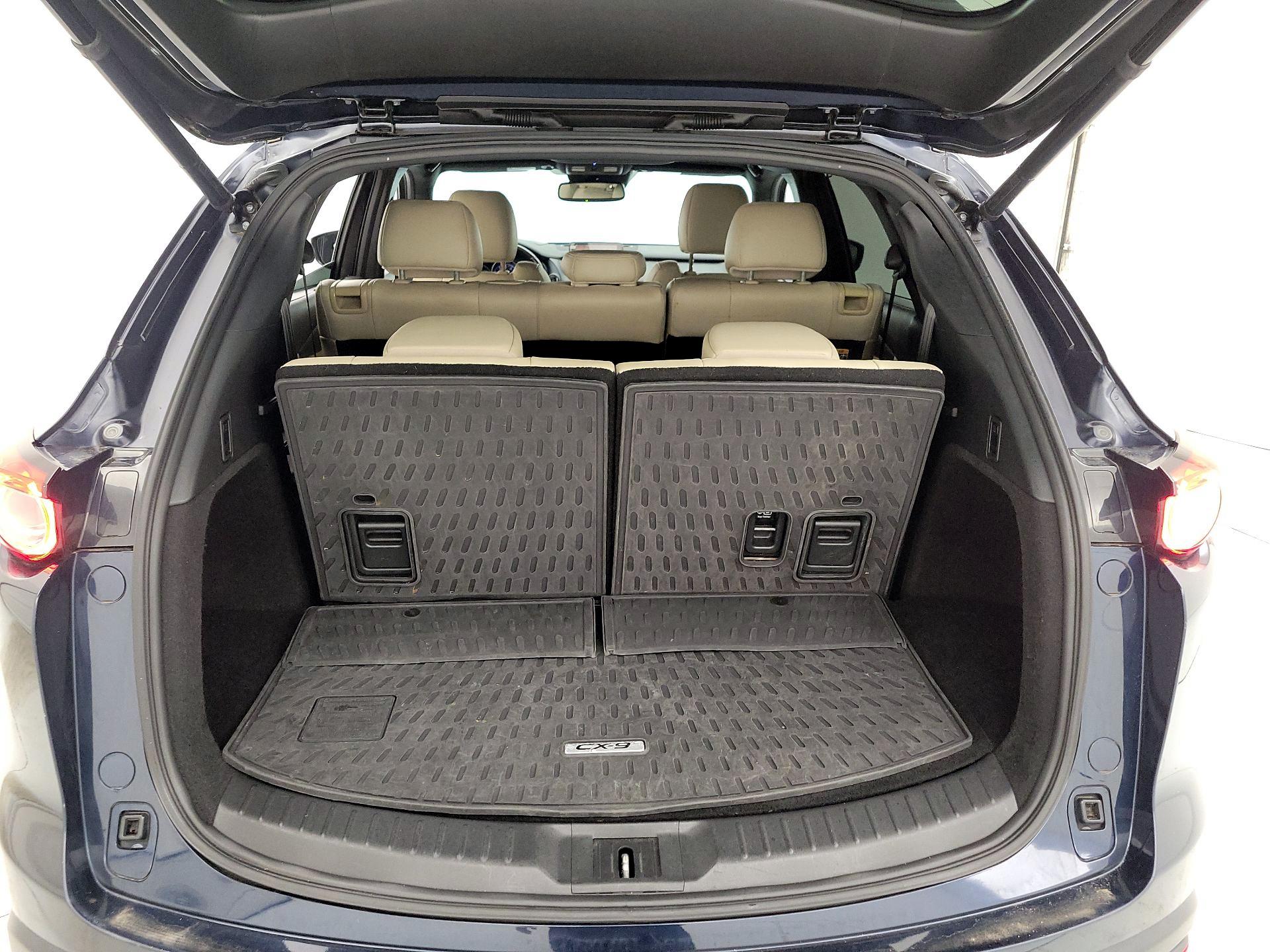 Thumbnail: 2017 Mazda CX-9 - 16