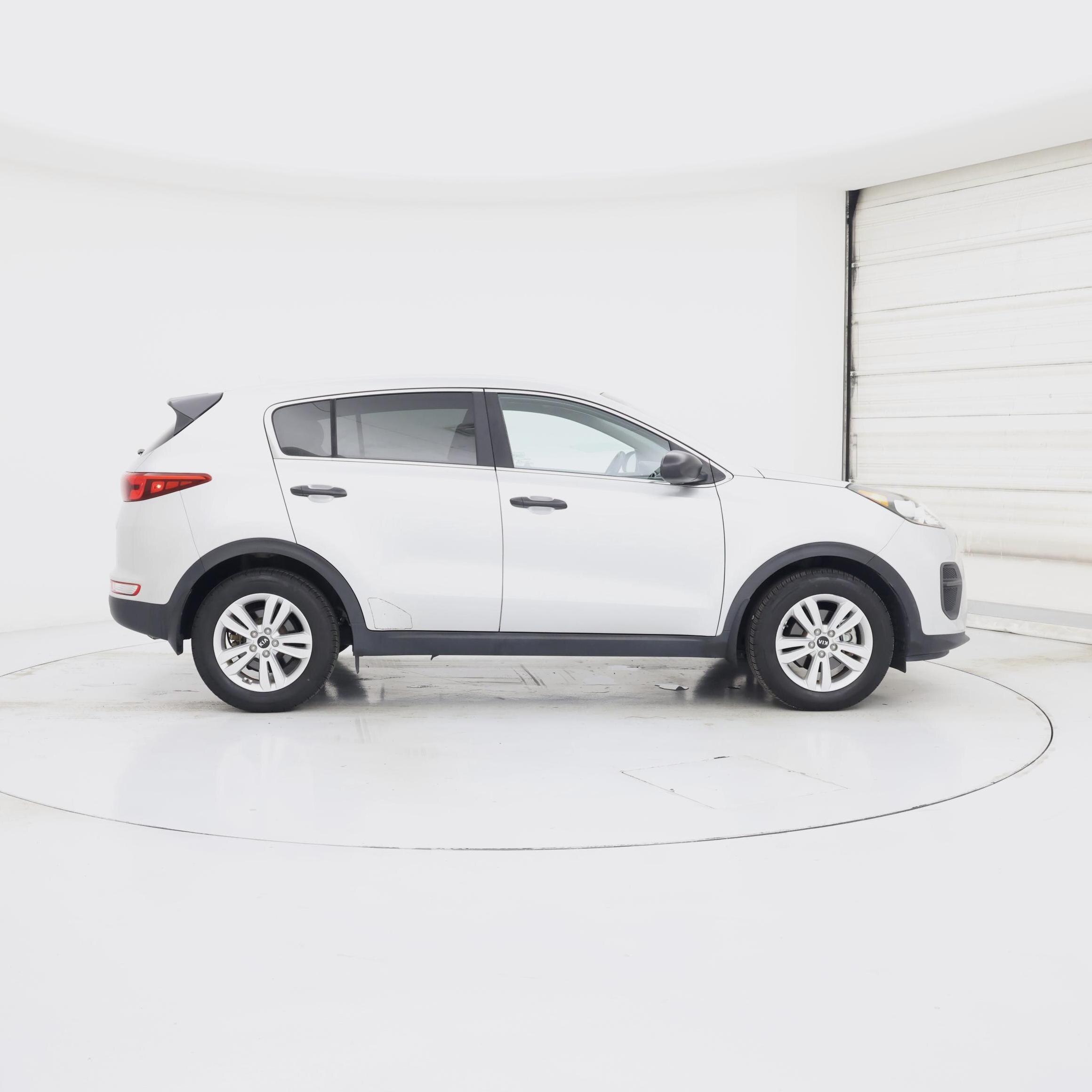 Thumbnail: 2019 Kia Sportage - 7