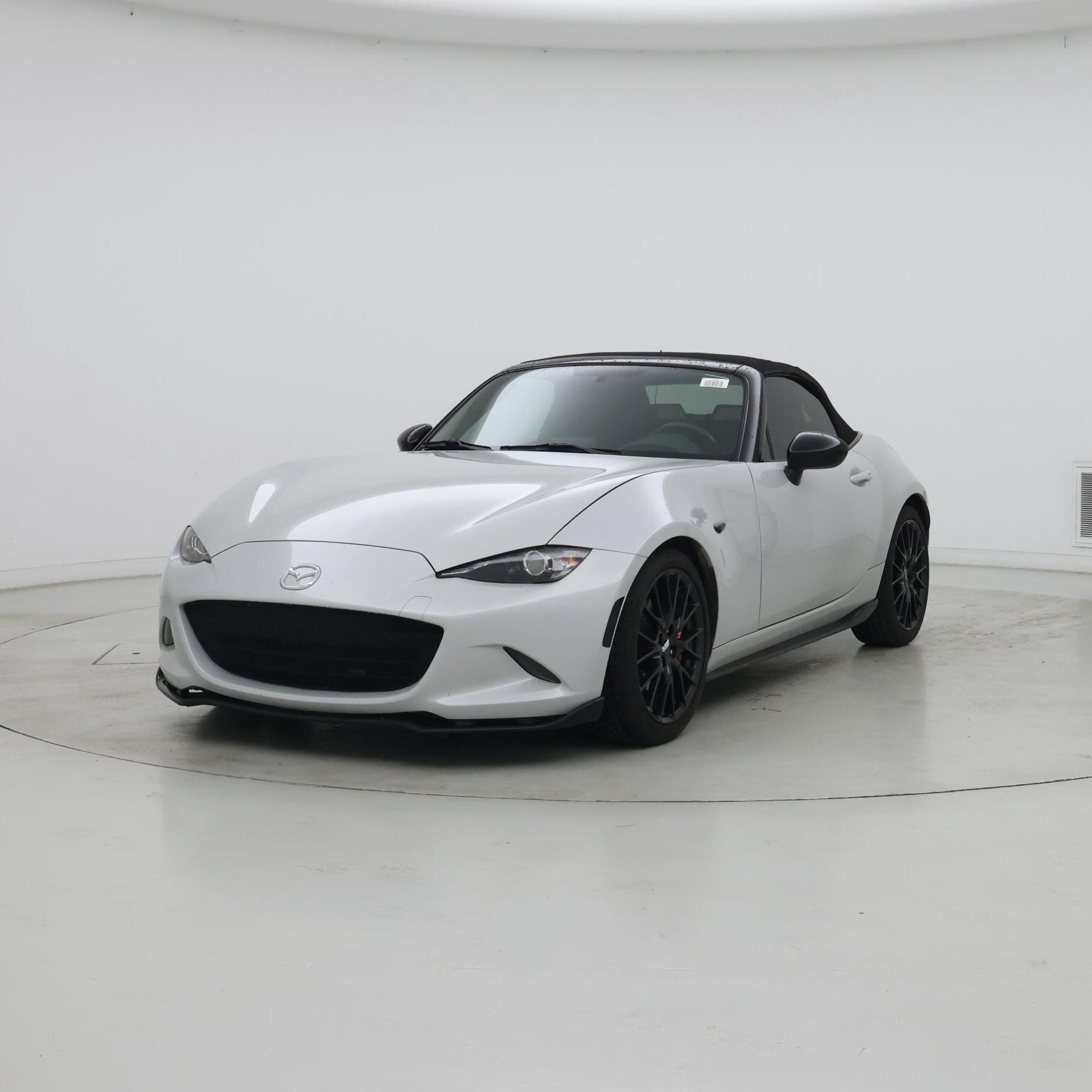 Thumbnail: 2016 Mazda MX-5 Miata - 4
