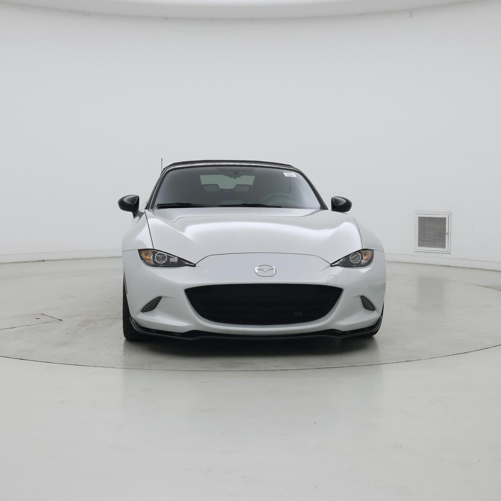 Thumbnail: 2016 Mazda MX-5 Miata - 5