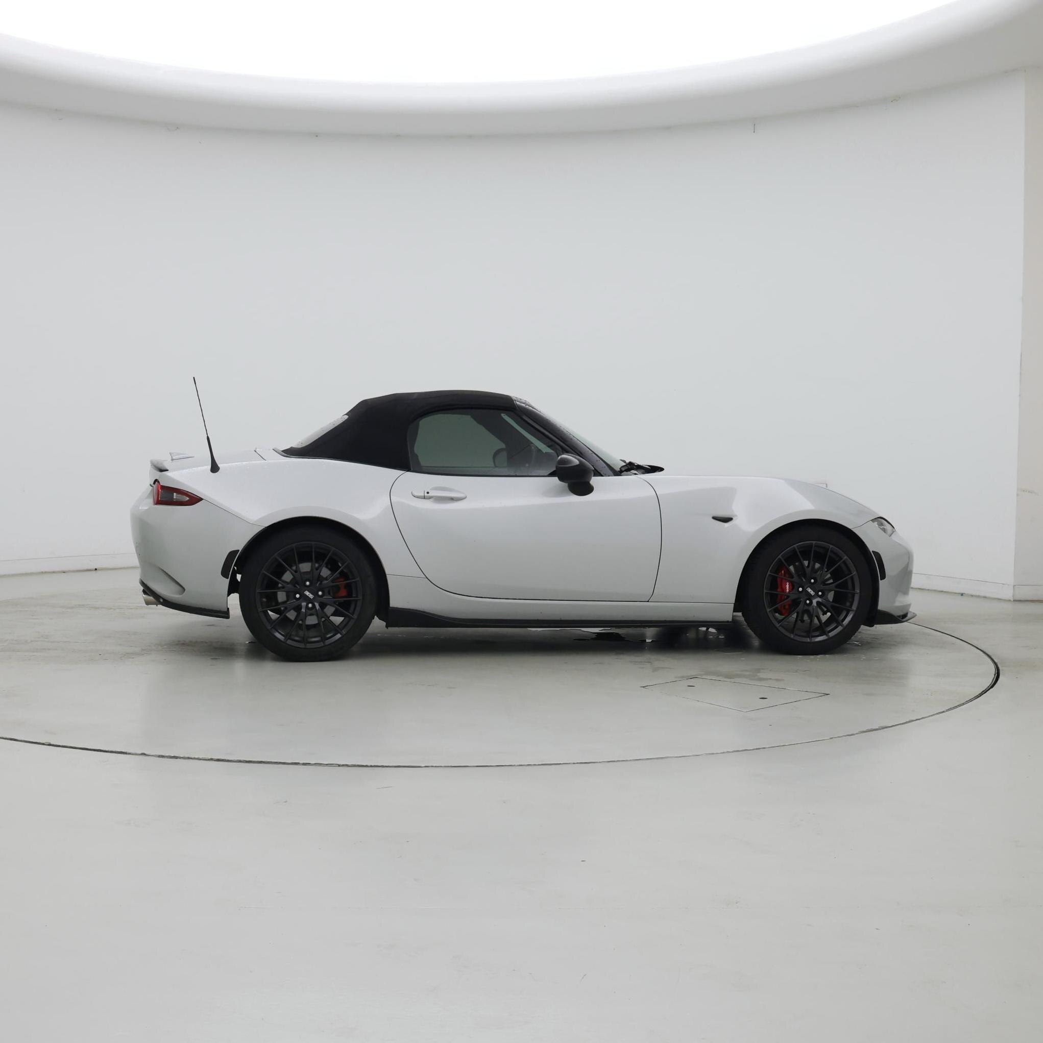 Thumbnail: 2016 Mazda MX-5 Miata - 7
