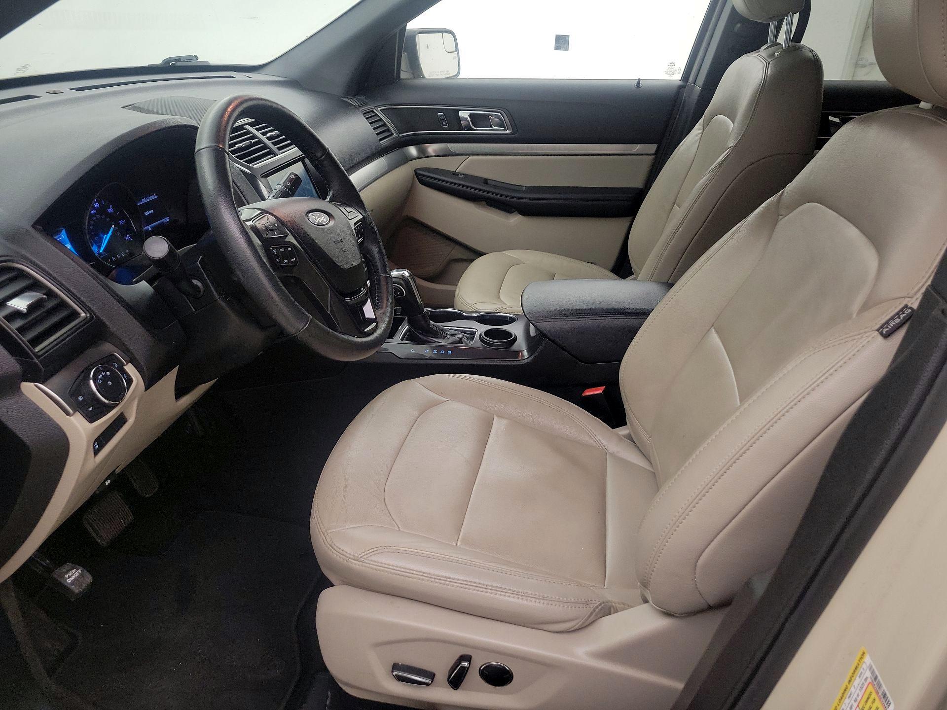 Thumbnail: 2018 Ford Explorer - 11