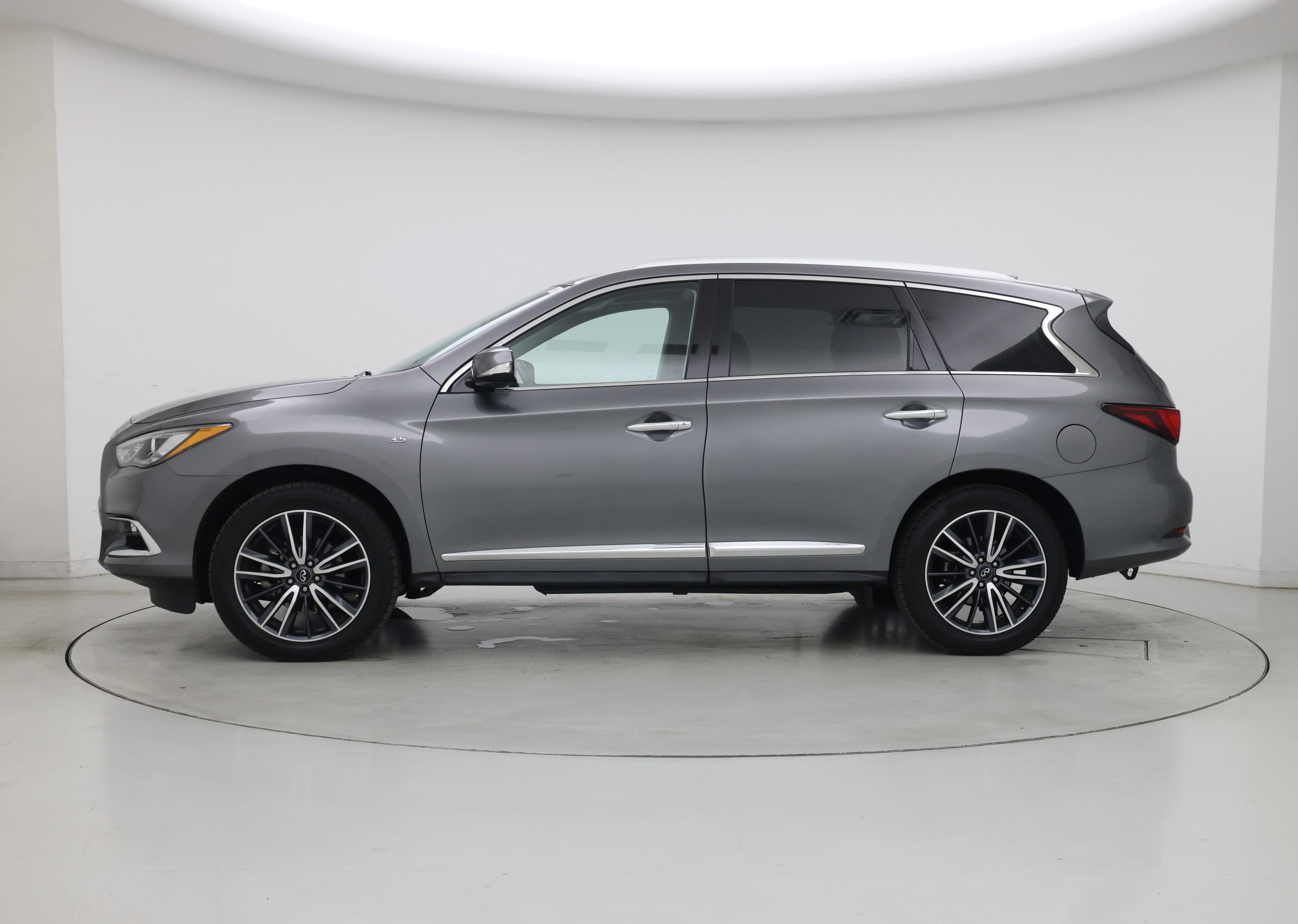 Thumbnail: 2020 INFINITI QX60 - 3