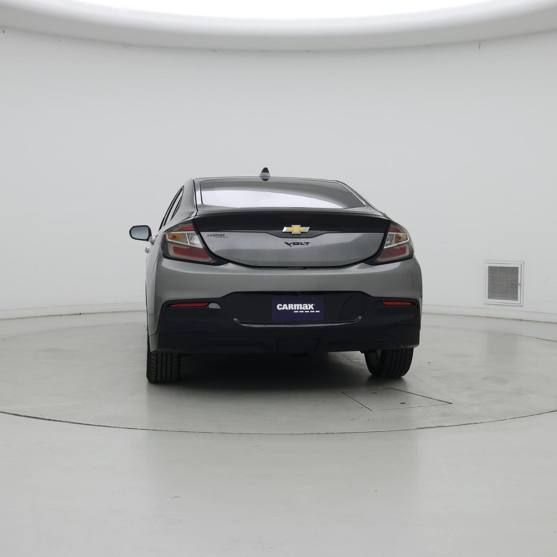 Thumbnail: 2017 Chevrolet Volt - 6