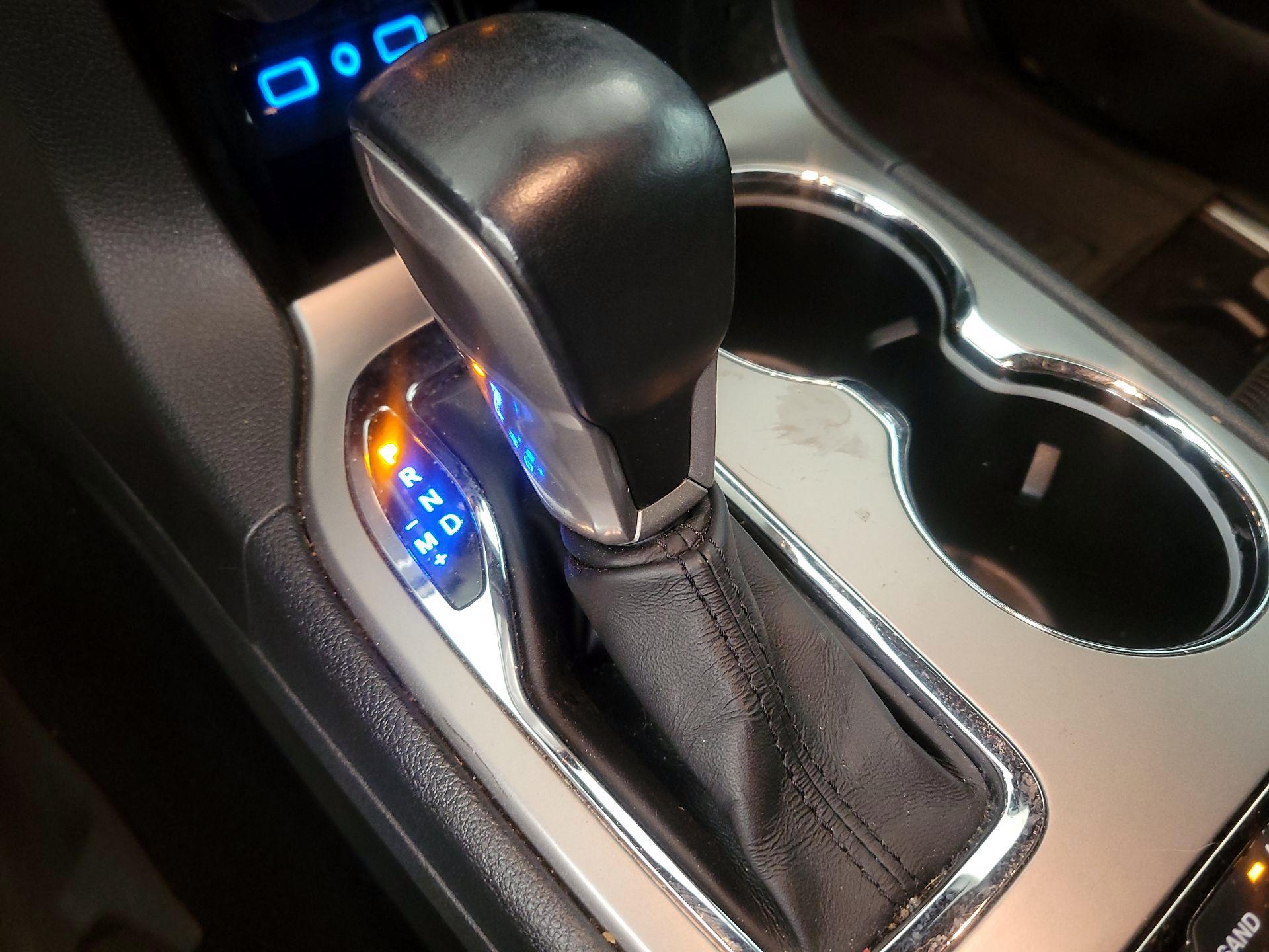 Thumbnail: 2021 Jeep Grand Cherokee - 18