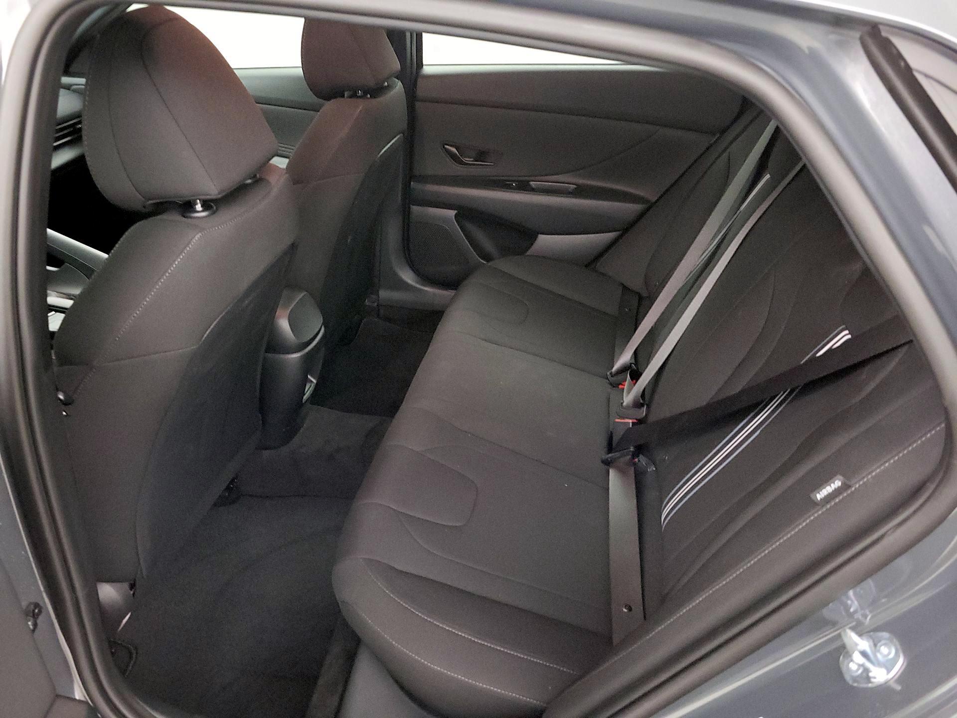 Thumbnail: 2026 Hyundai Elantra - 19