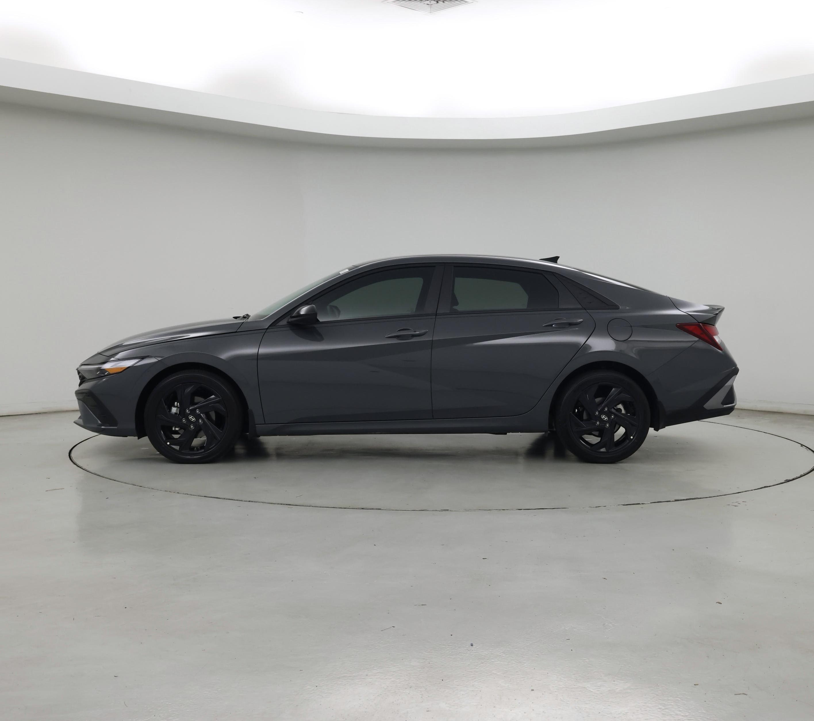 Thumbnail: 2026 Hyundai Elantra - 3