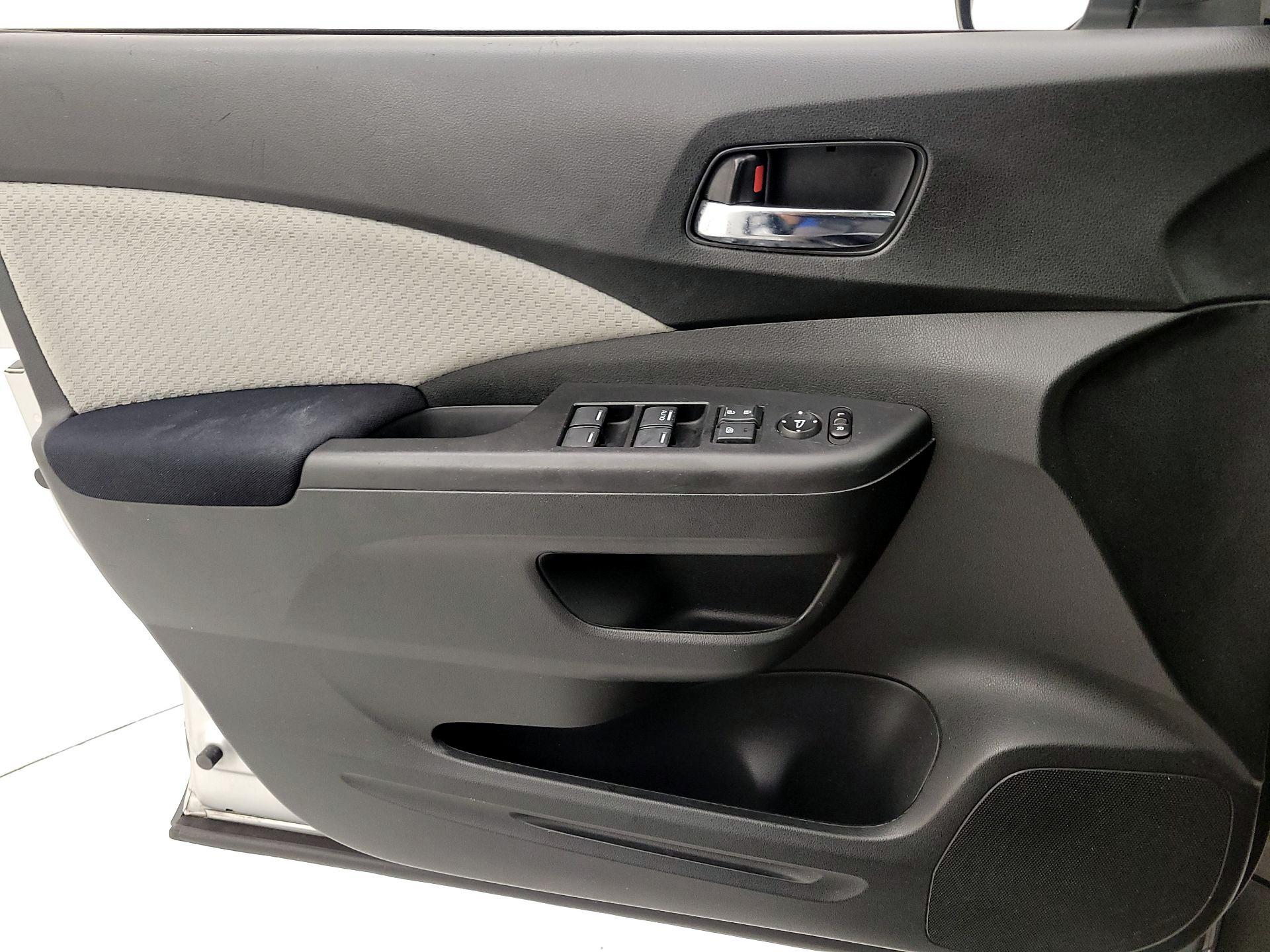 Thumbnail: 2016 Honda CR-V - 12
