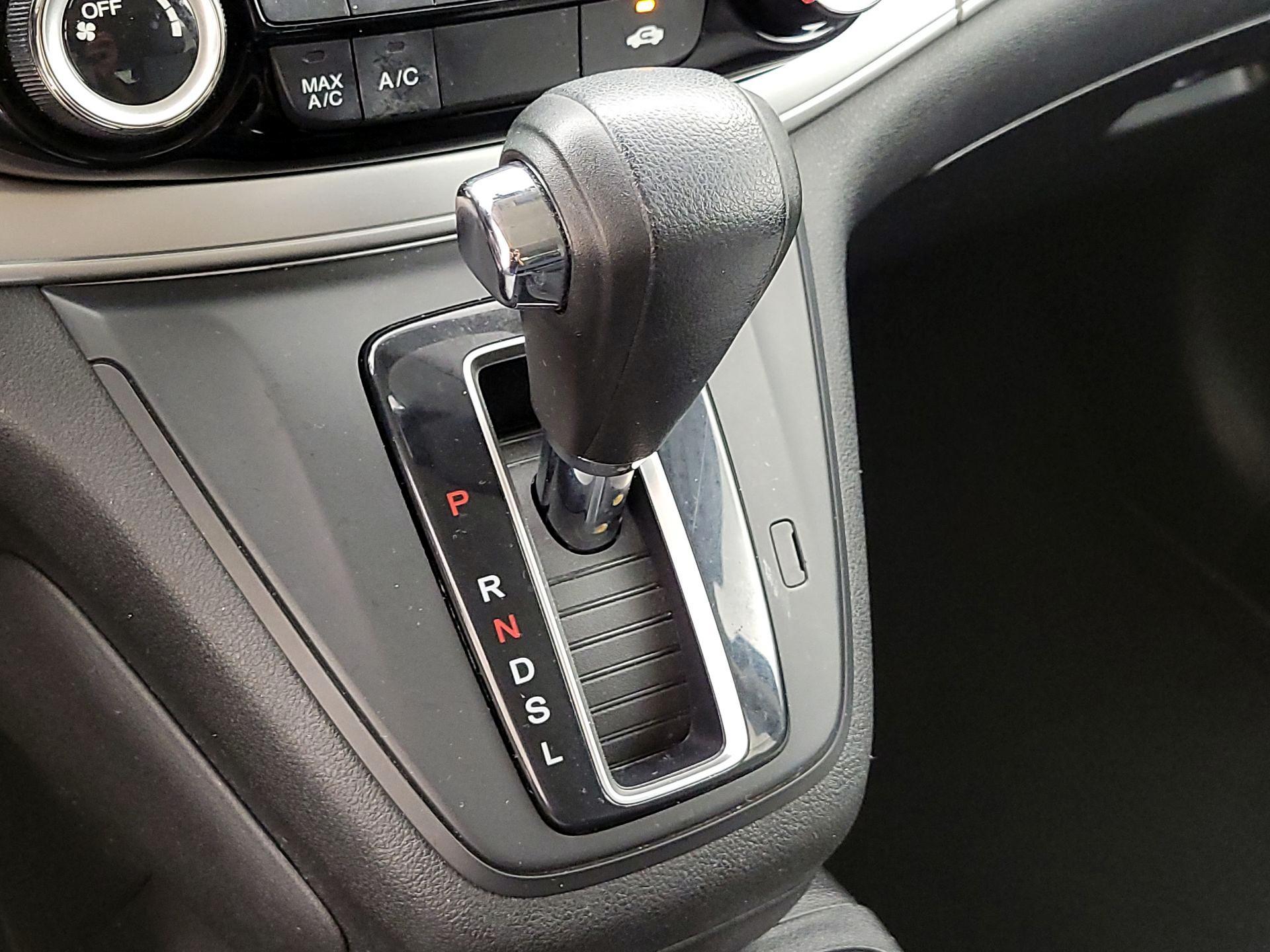 Thumbnail: 2016 Honda CR-V - 17