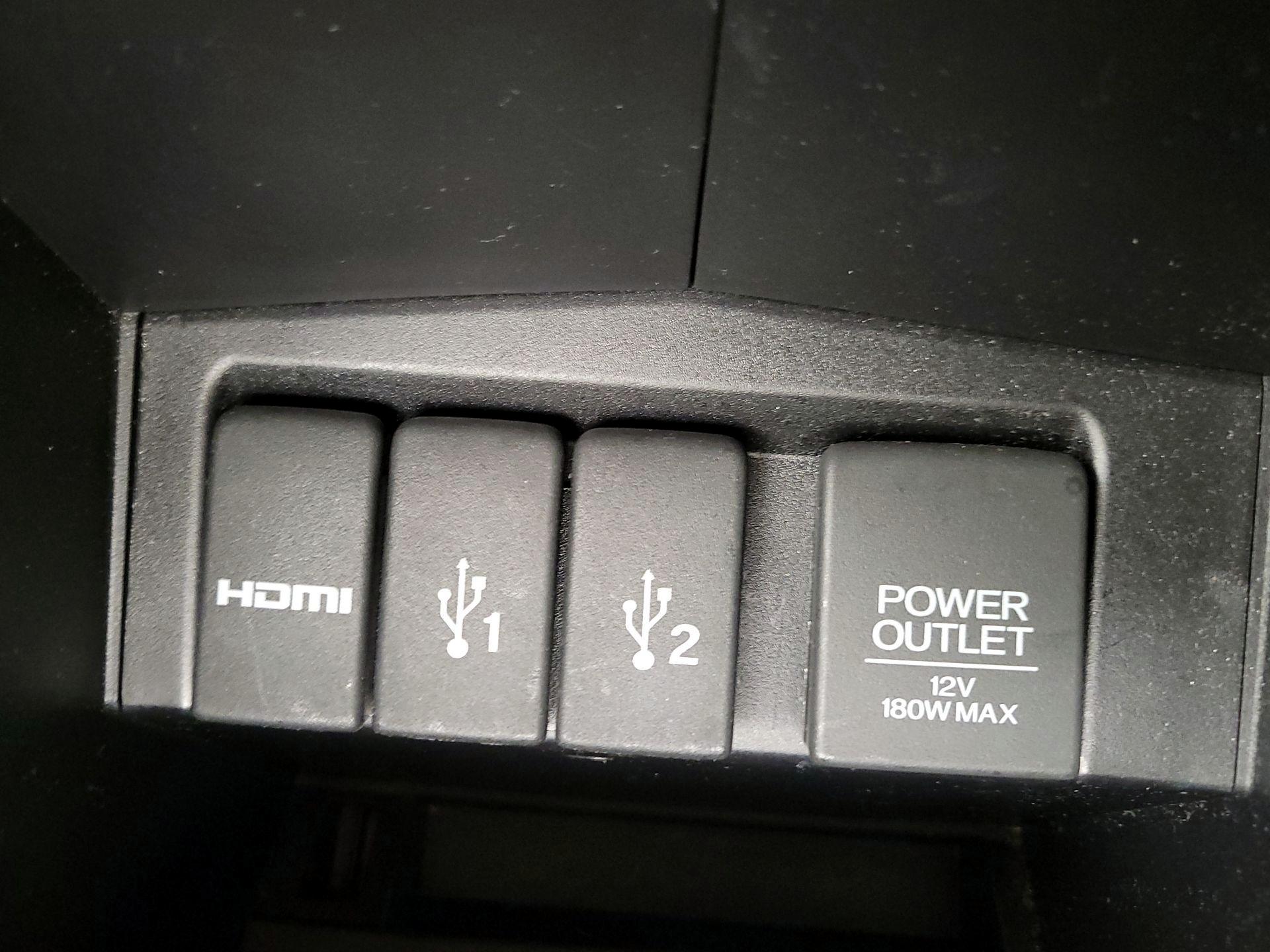 Thumbnail: 2016 Honda CR-V - 18