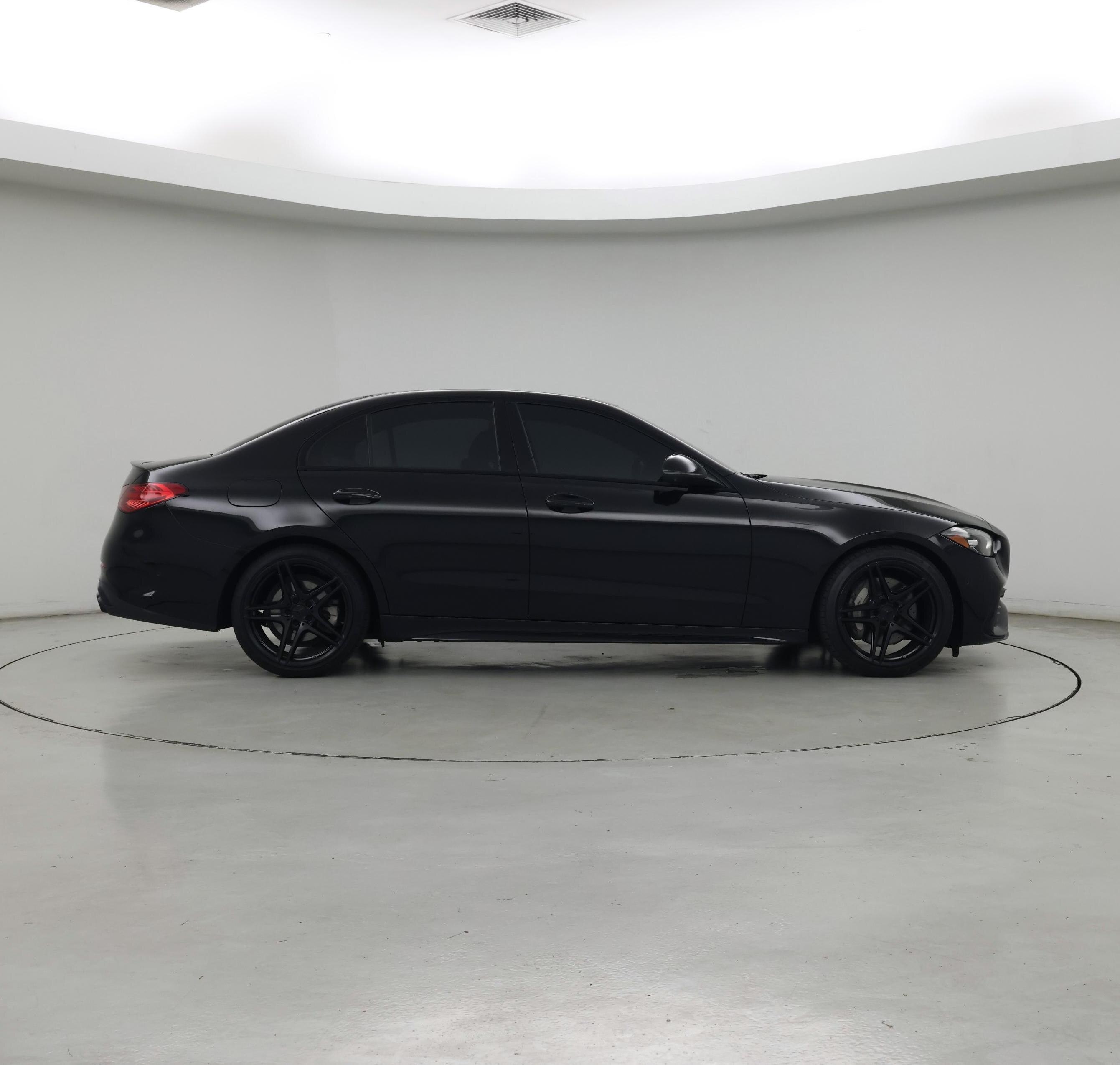 Thumbnail: 2022 Mercedes-Benz C-Class - 7