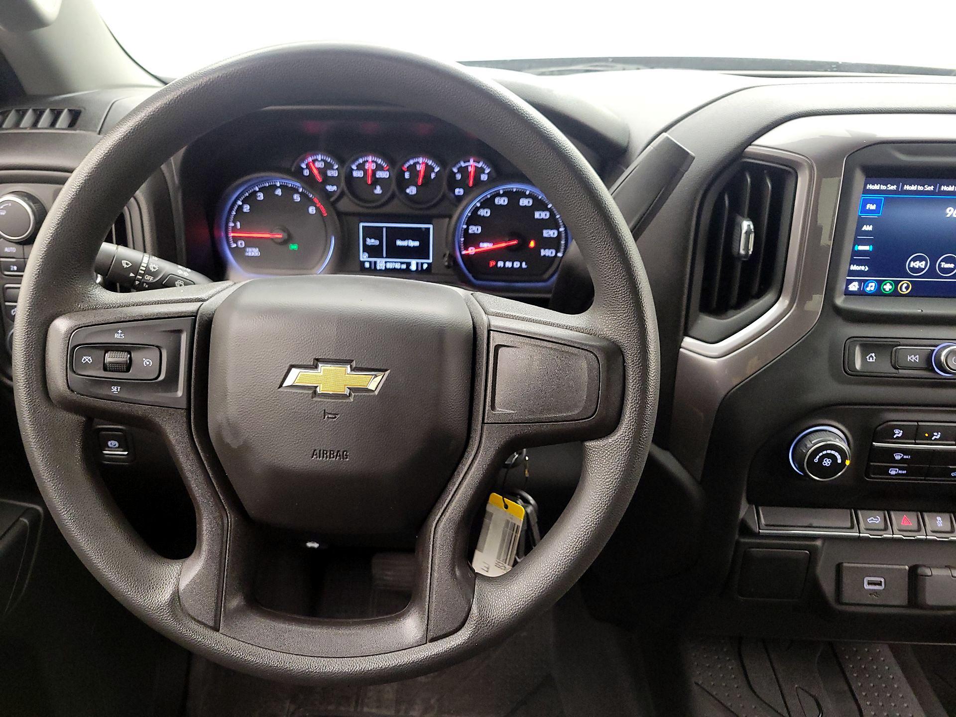Thumbnail: 2020 Chevrolet Silverado 1500 - 10