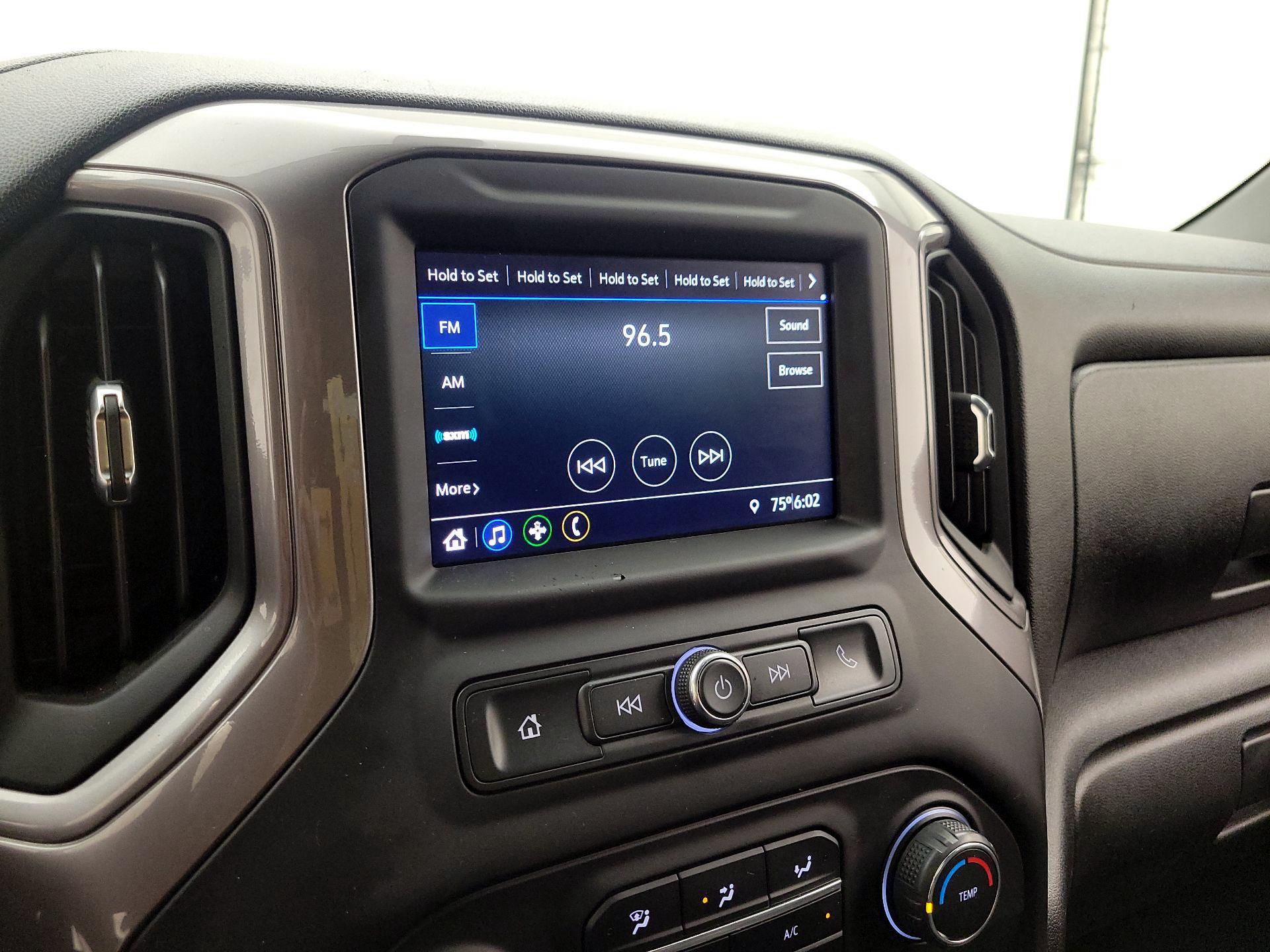 Thumbnail: 2020 Chevrolet Silverado 1500 - 13