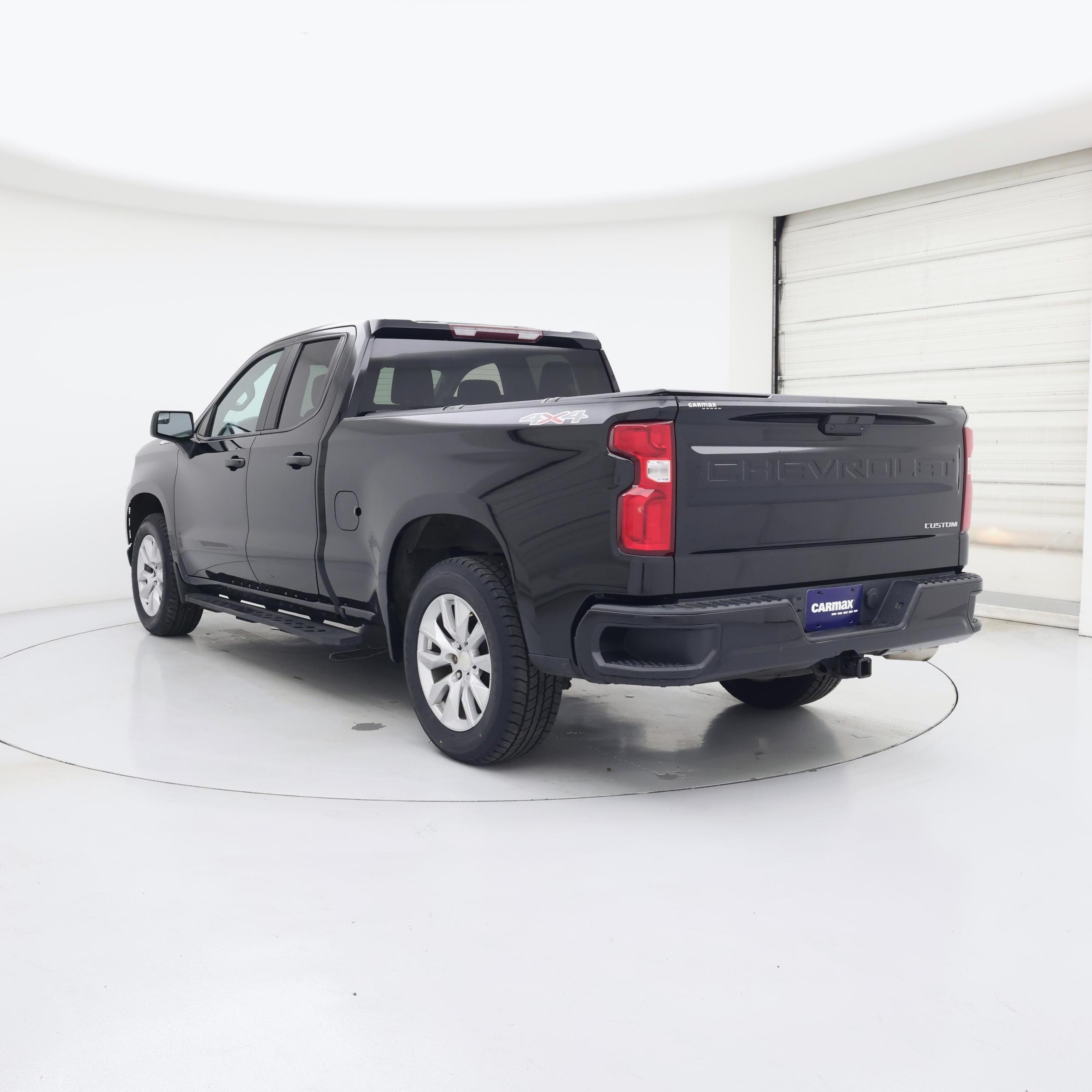 Thumbnail: 2020 Chevrolet Silverado 1500 - 2
