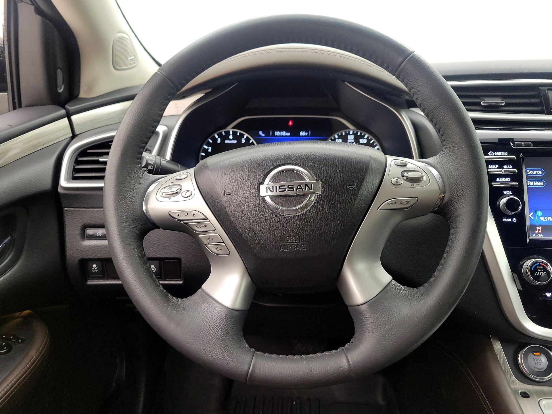 Thumbnail: 2015 Nissan Murano - 10