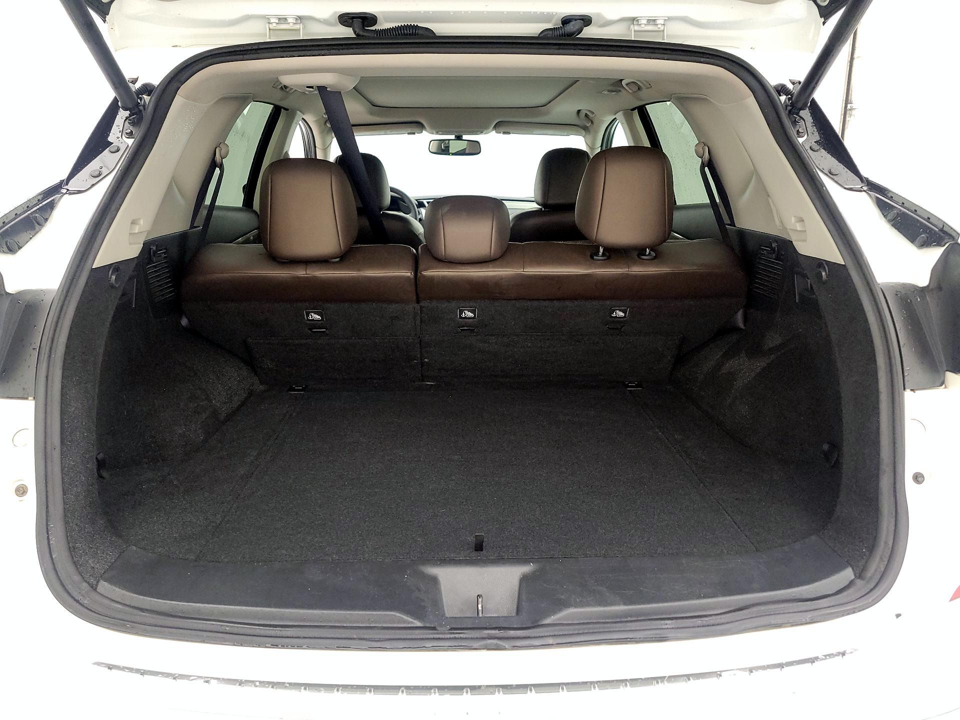 Thumbnail: 2015 Nissan Murano - 20