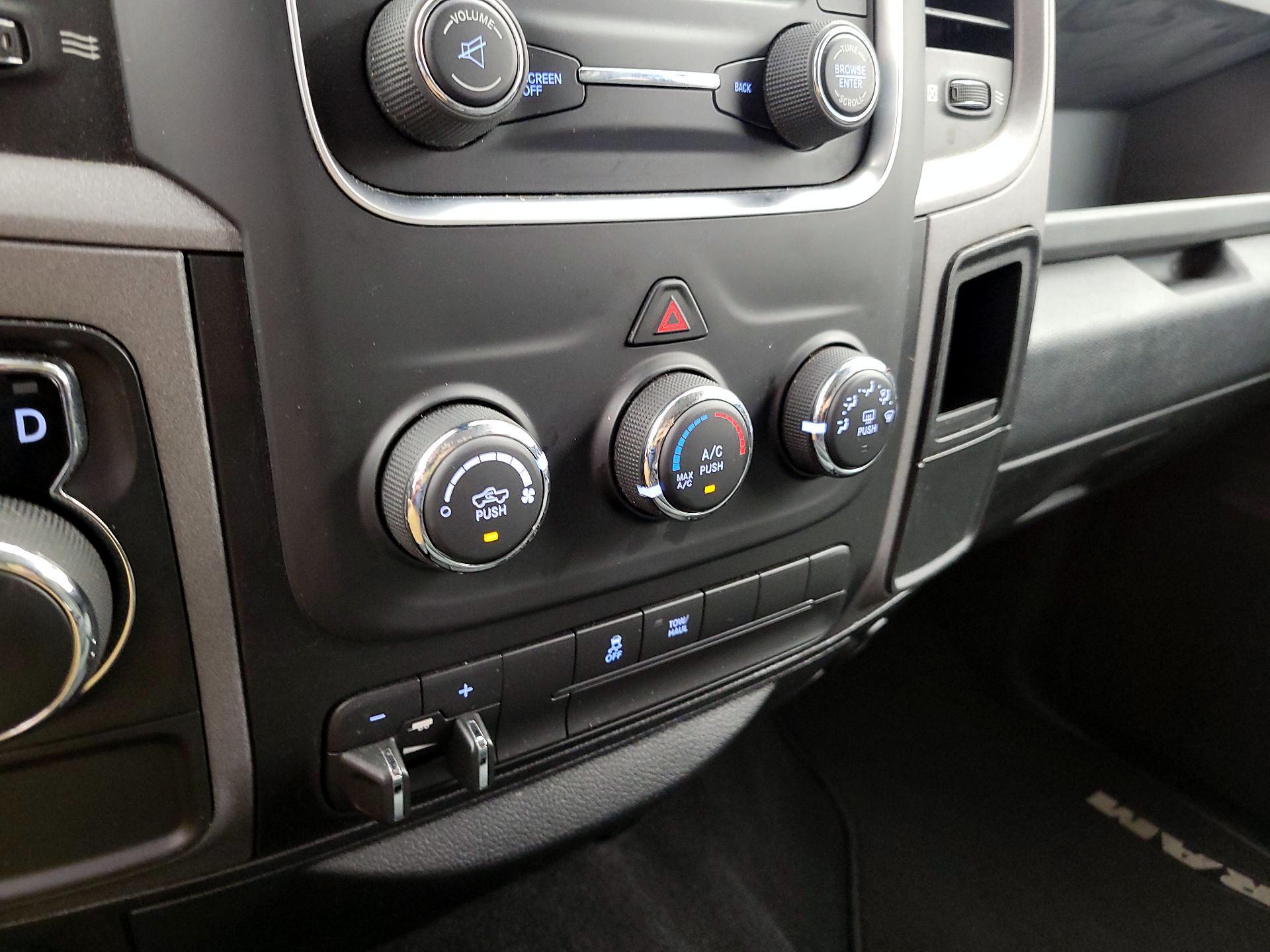 Thumbnail: 2018 RAM 1500 - 16