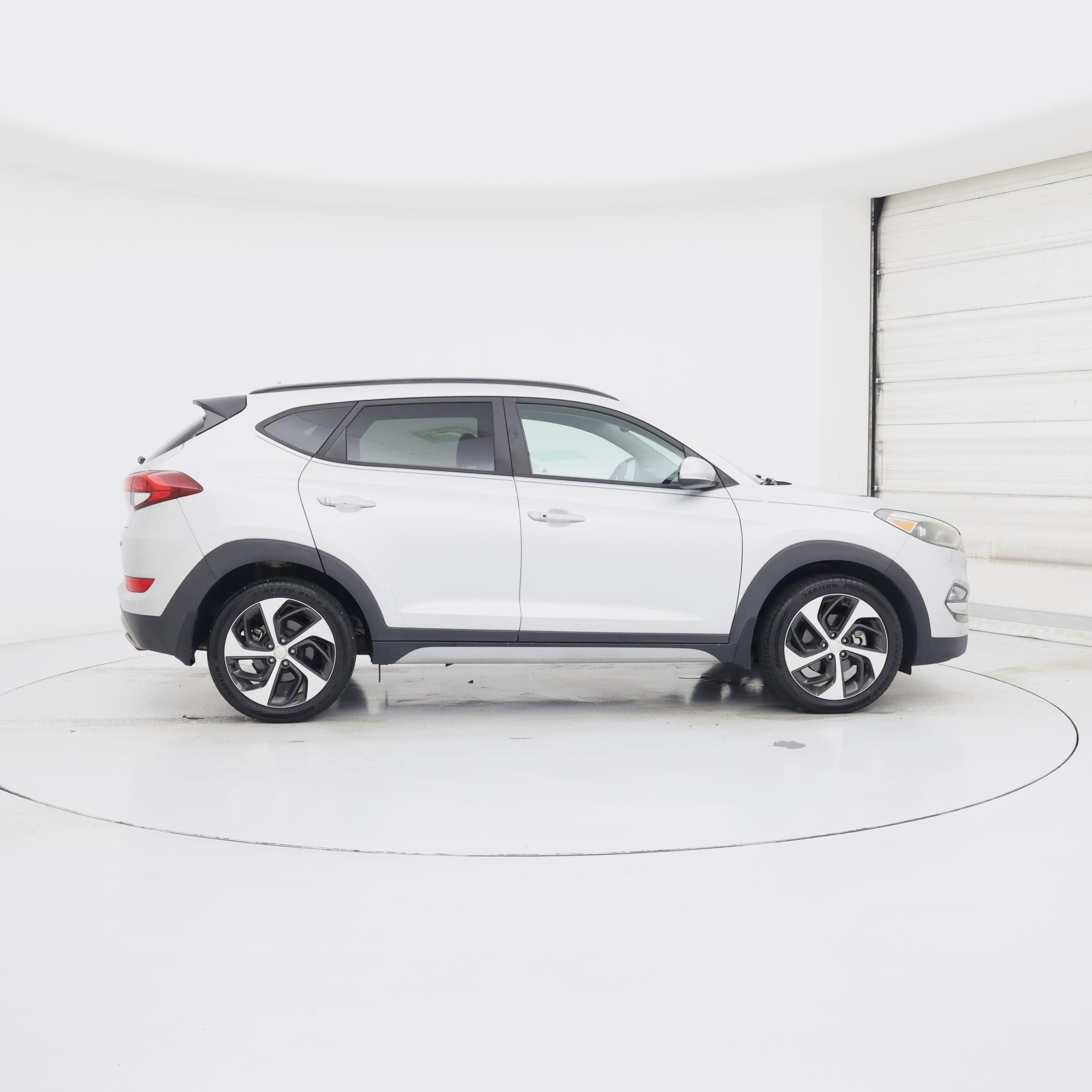 Thumbnail: 2018 Hyundai Tucson - 7