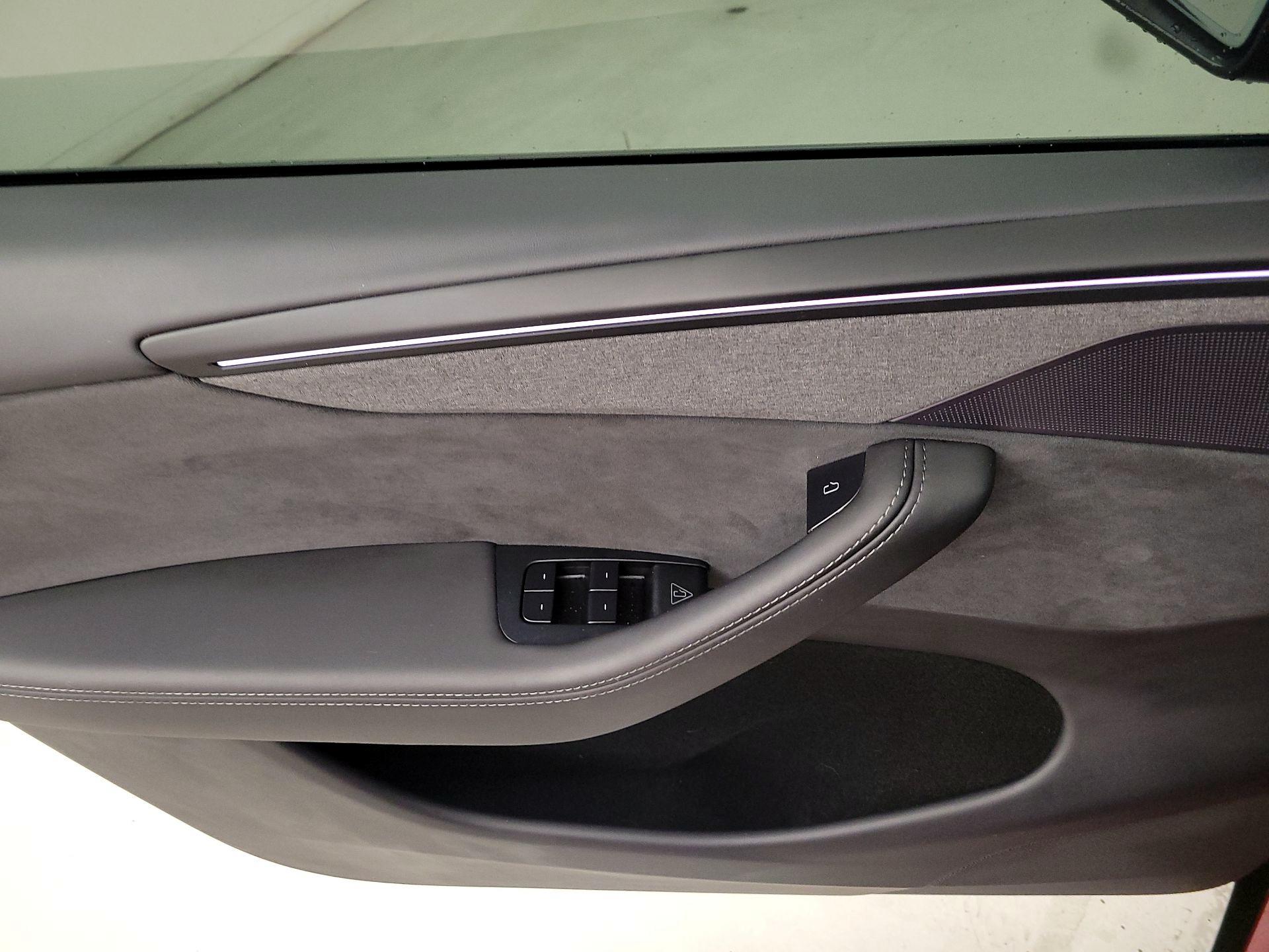 Thumbnail: 2026 Tesla Model Y - 12