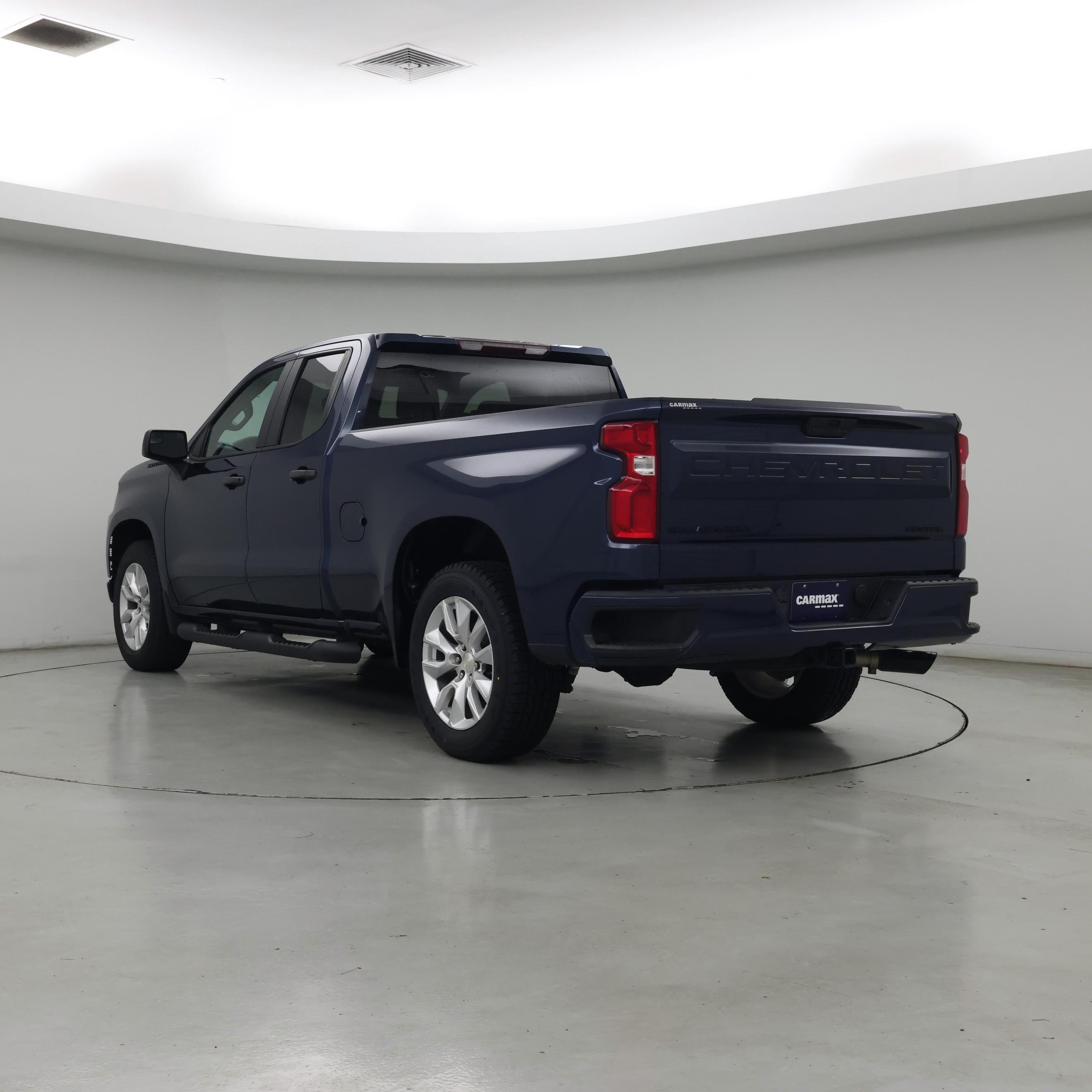Thumbnail: 2021 Chevrolet Silverado 1500 - 2