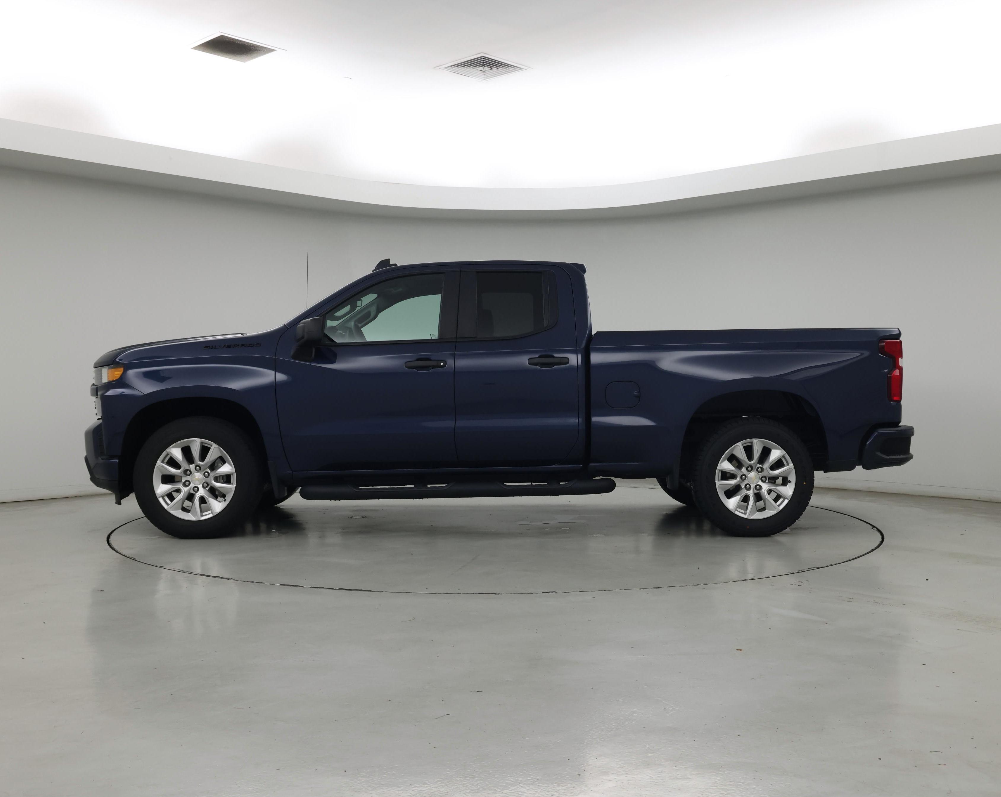 Thumbnail: 2021 Chevrolet Silverado 1500 - 3