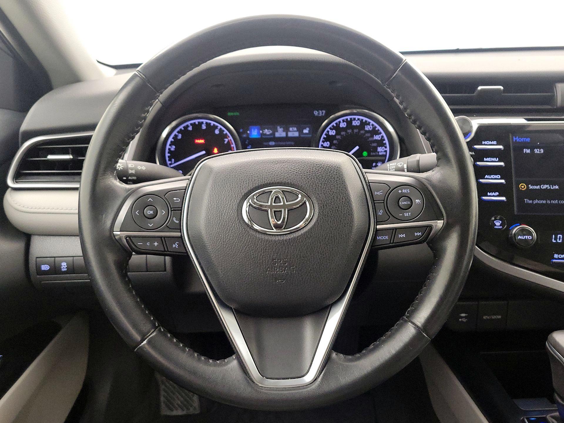 Thumbnail: 2019 Toyota Camry - 10