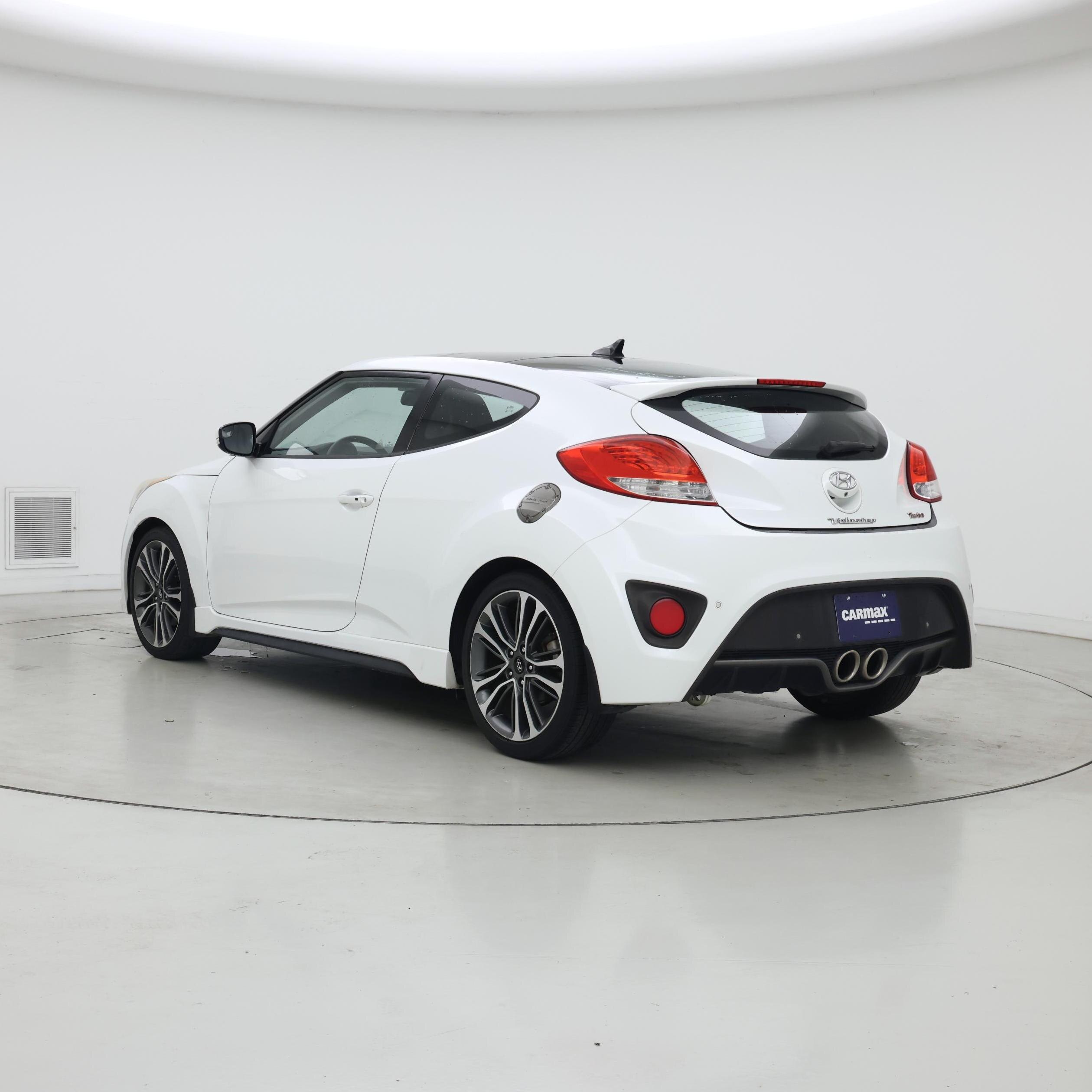 Thumbnail: 2016 Hyundai Veloster - 2