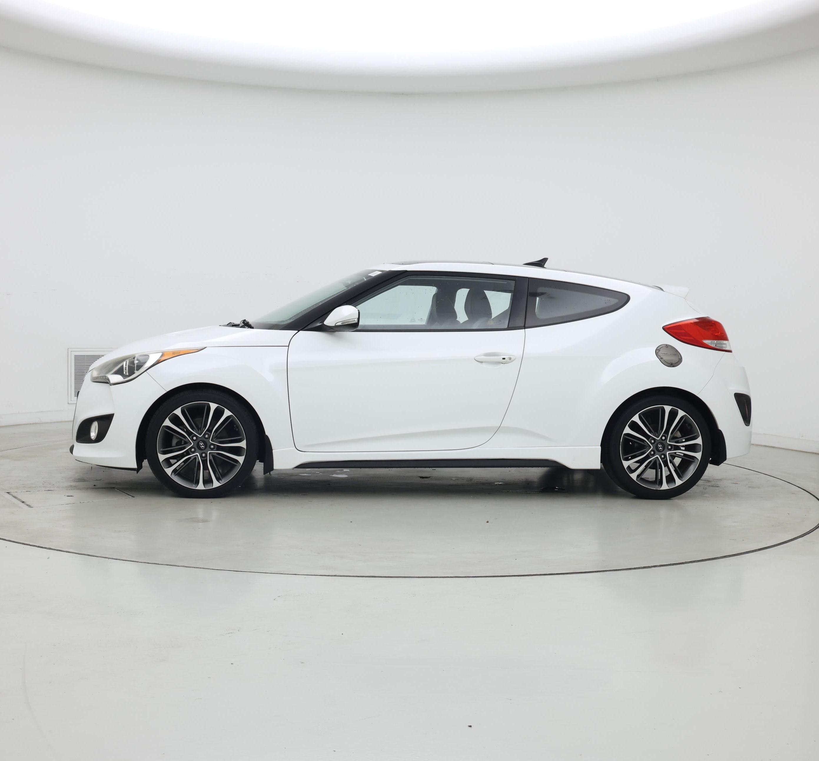 Thumbnail: 2016 Hyundai Veloster - 3