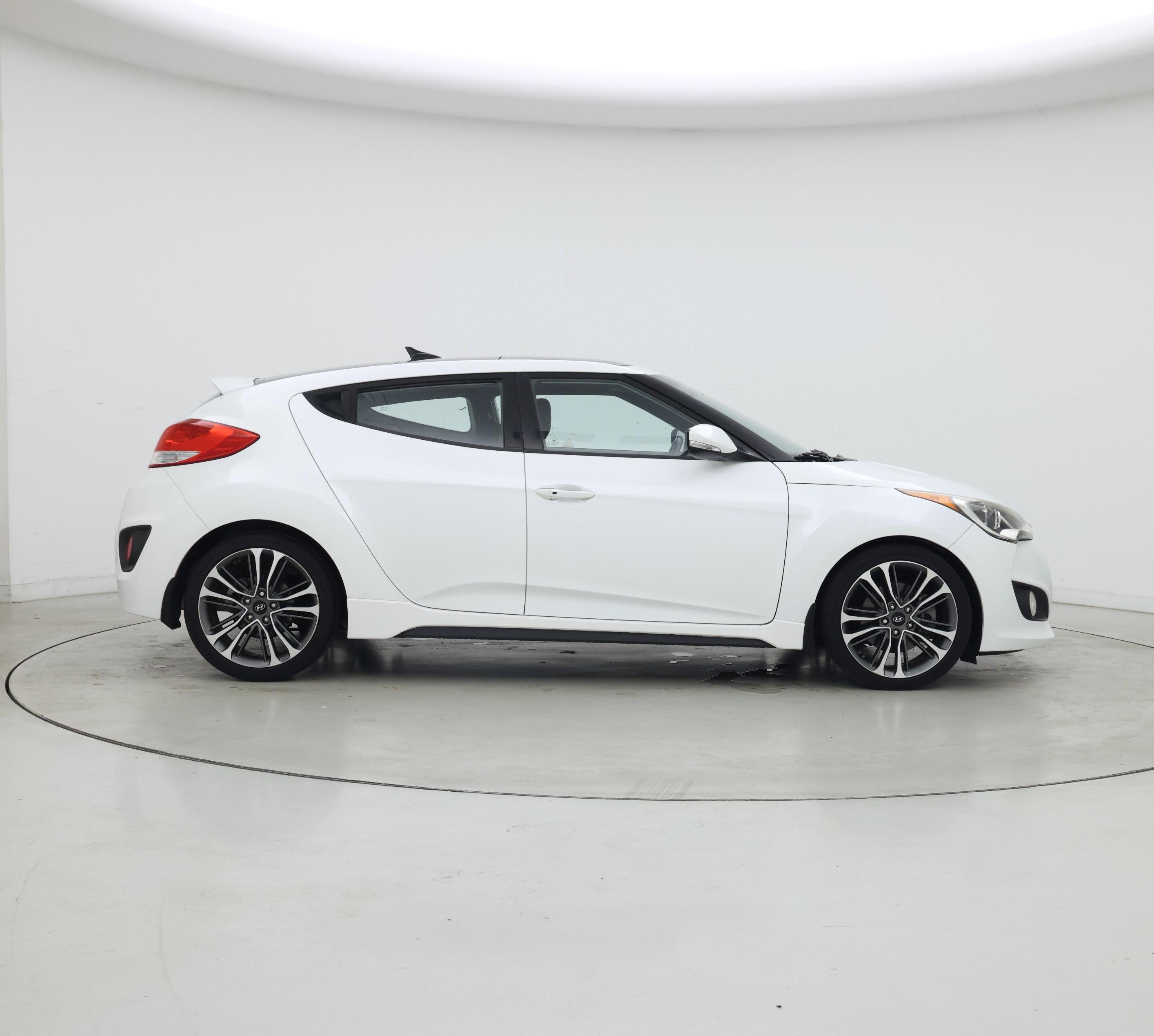 Thumbnail: 2016 Hyundai Veloster - 7