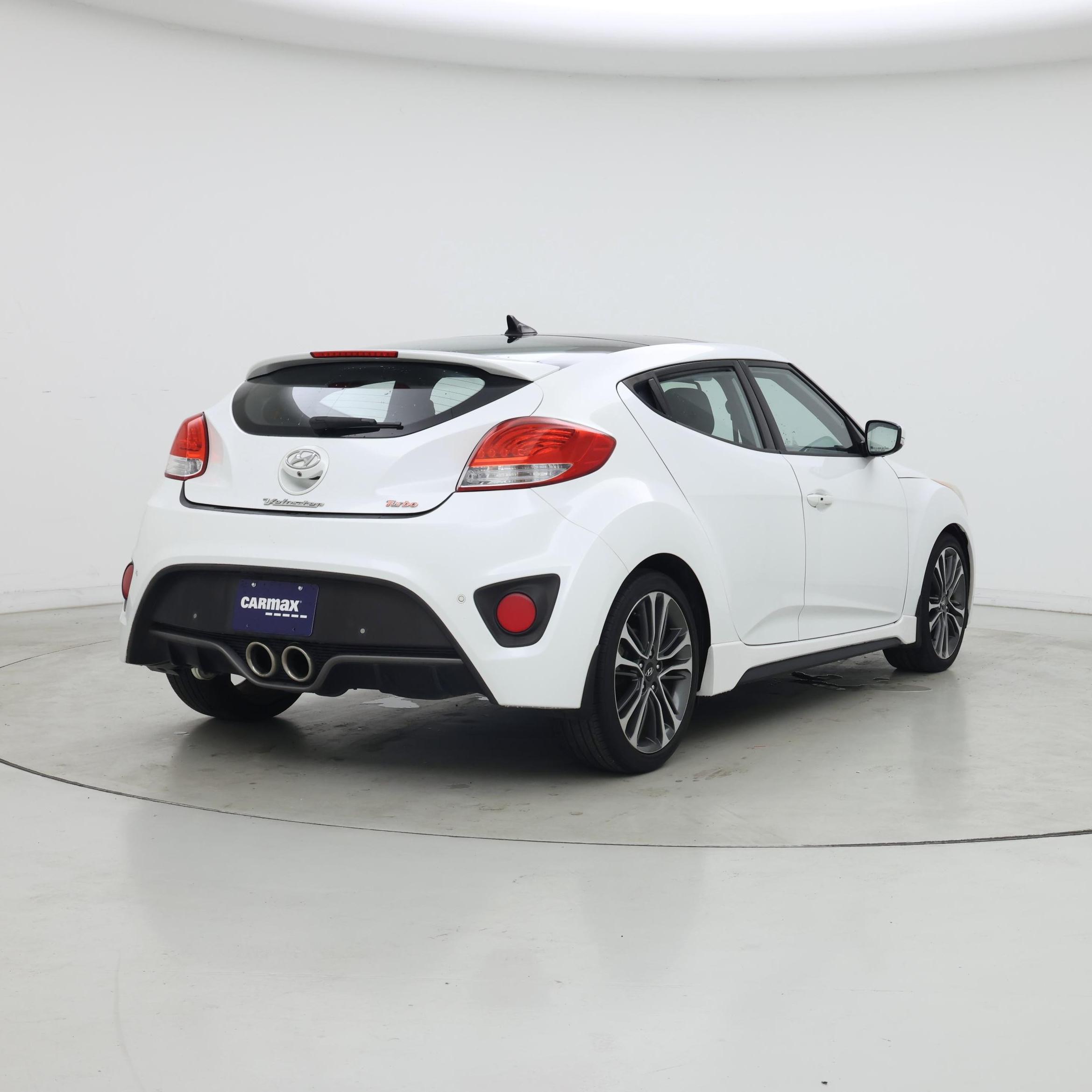 Thumbnail: 2016 Hyundai Veloster - 8