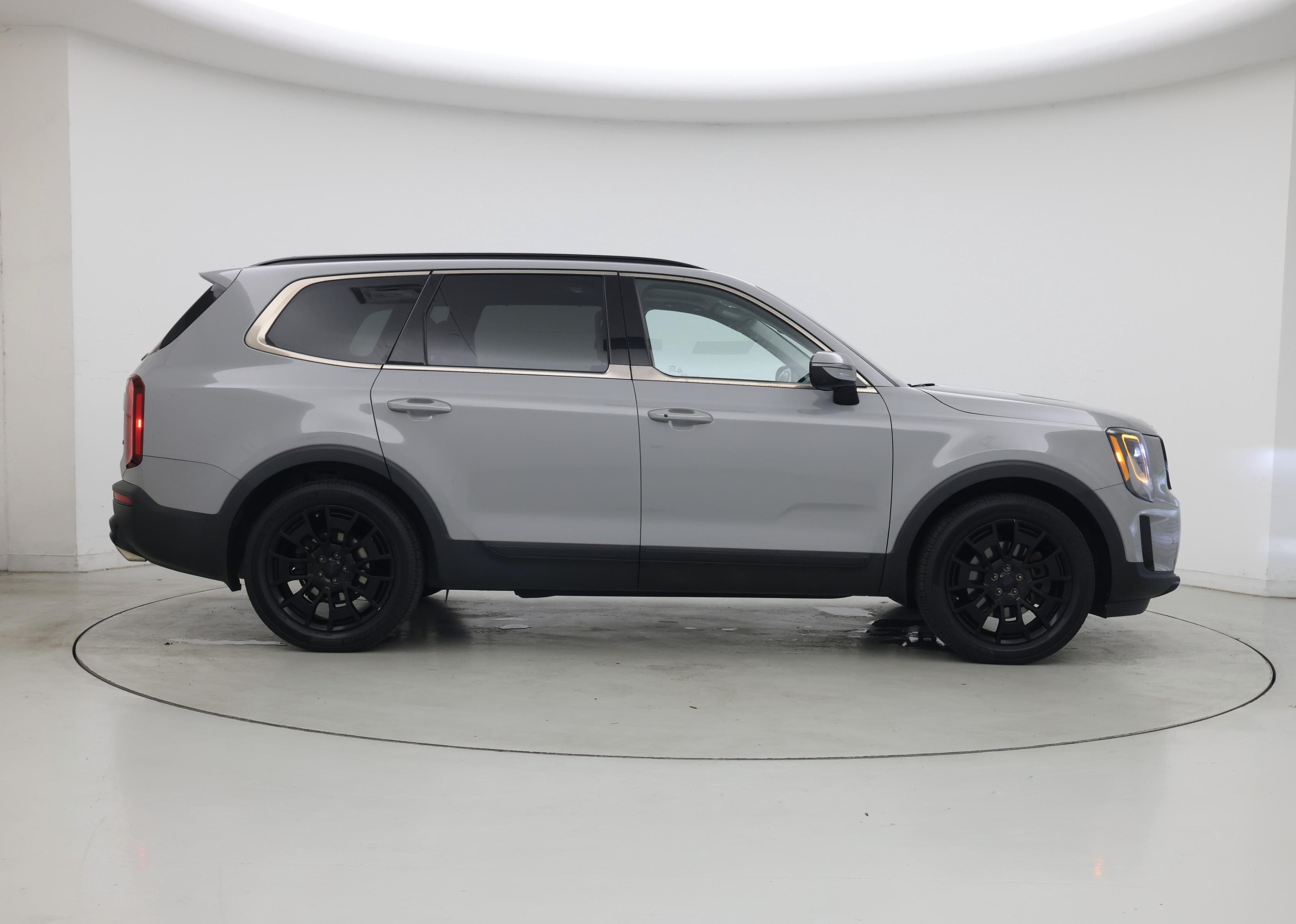 Thumbnail: 2021 Kia Telluride - 7