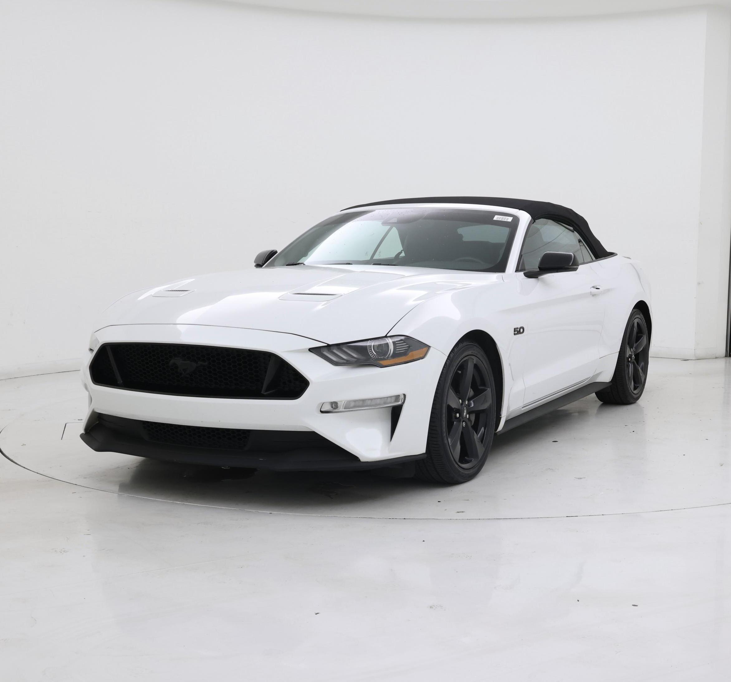 Thumbnail: 2021 Ford Mustang - 4