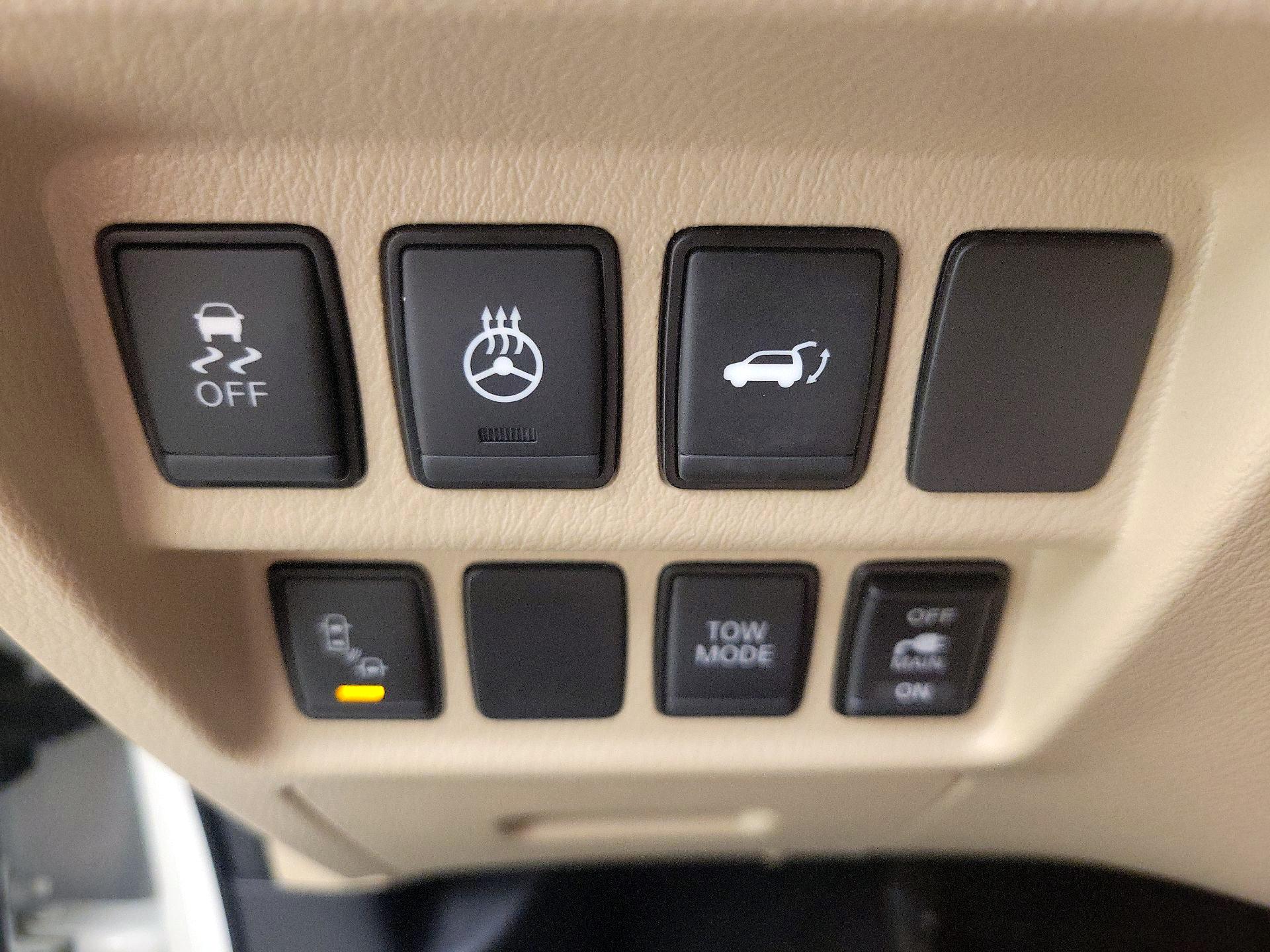 Thumbnail: 2020 Nissan Pathfinder - 13