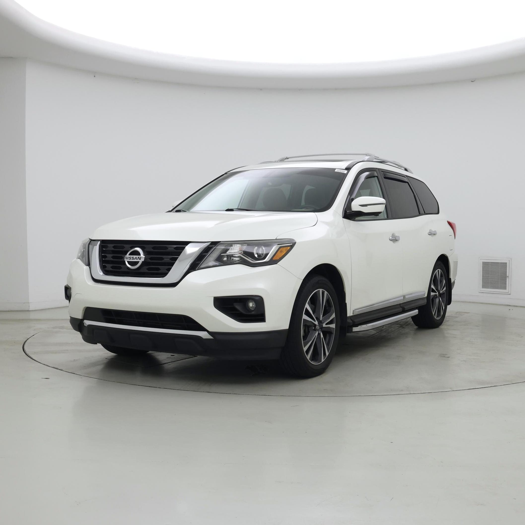 Thumbnail: 2020 Nissan Pathfinder - 4
