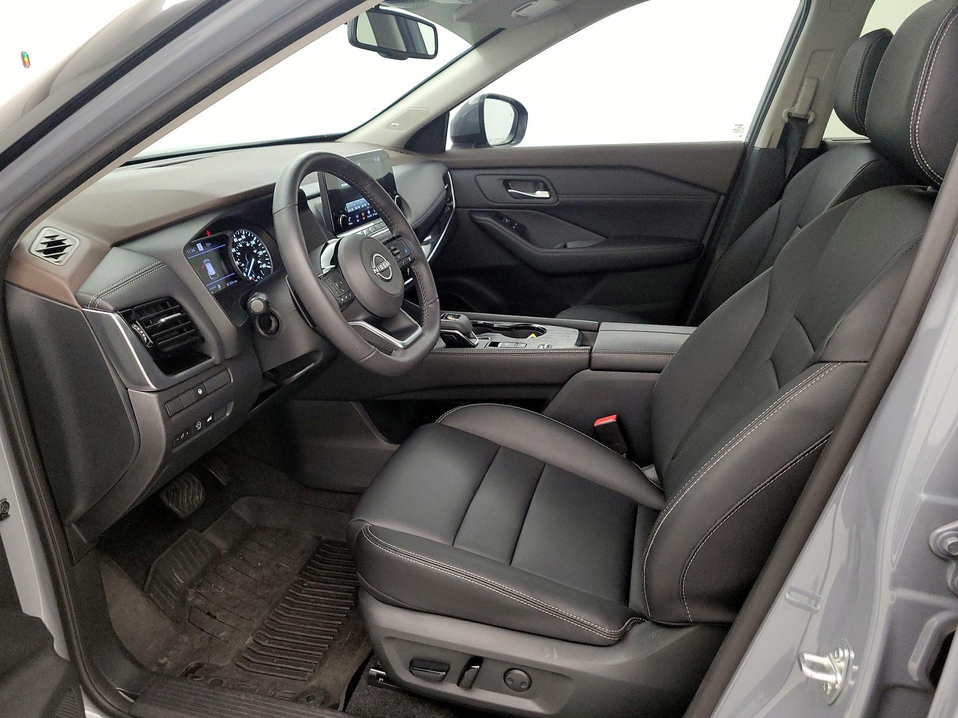 Thumbnail: 2023 Nissan Rogue - 11