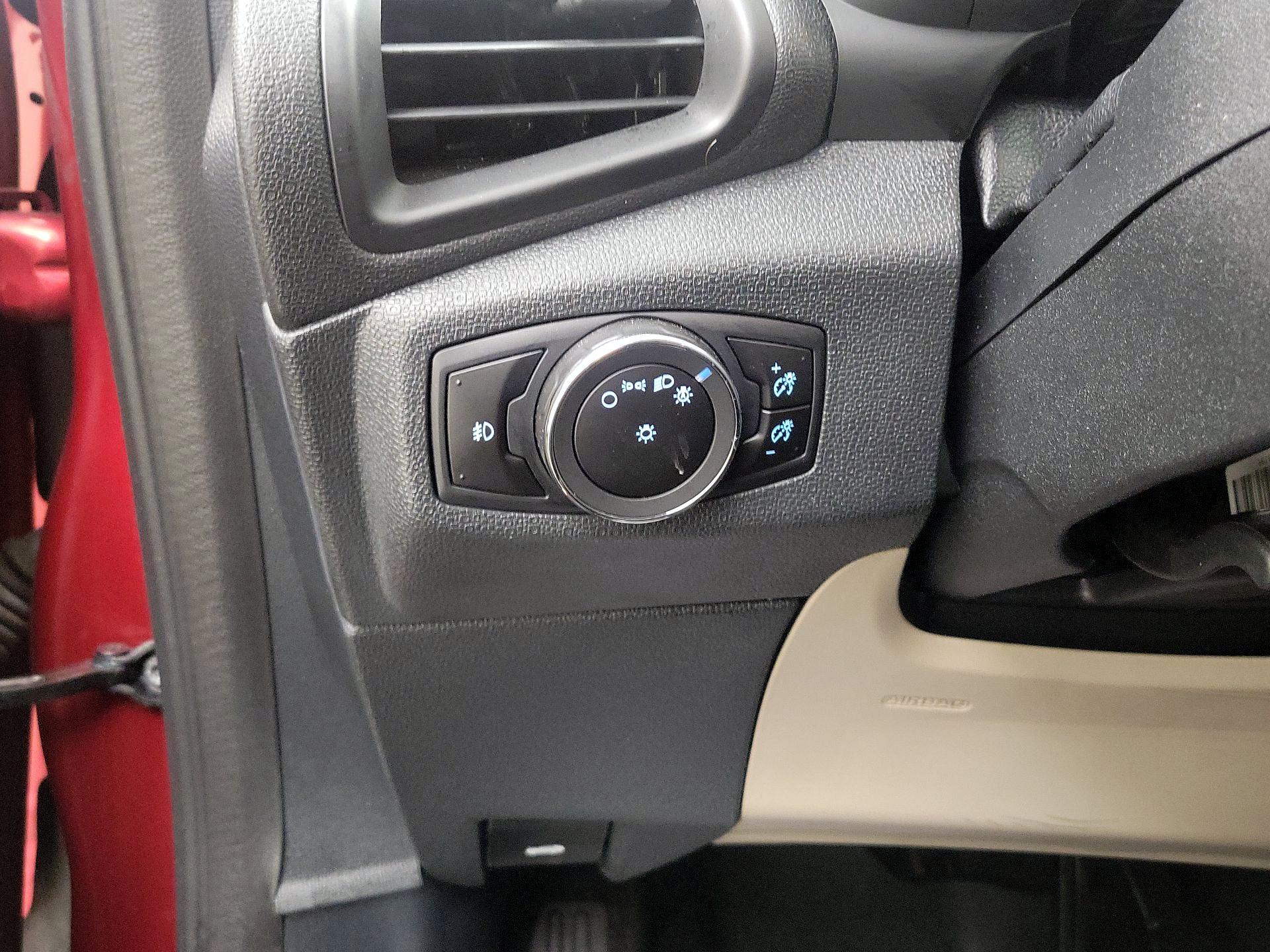 Thumbnail: 2019 Ford EcoSport - 13