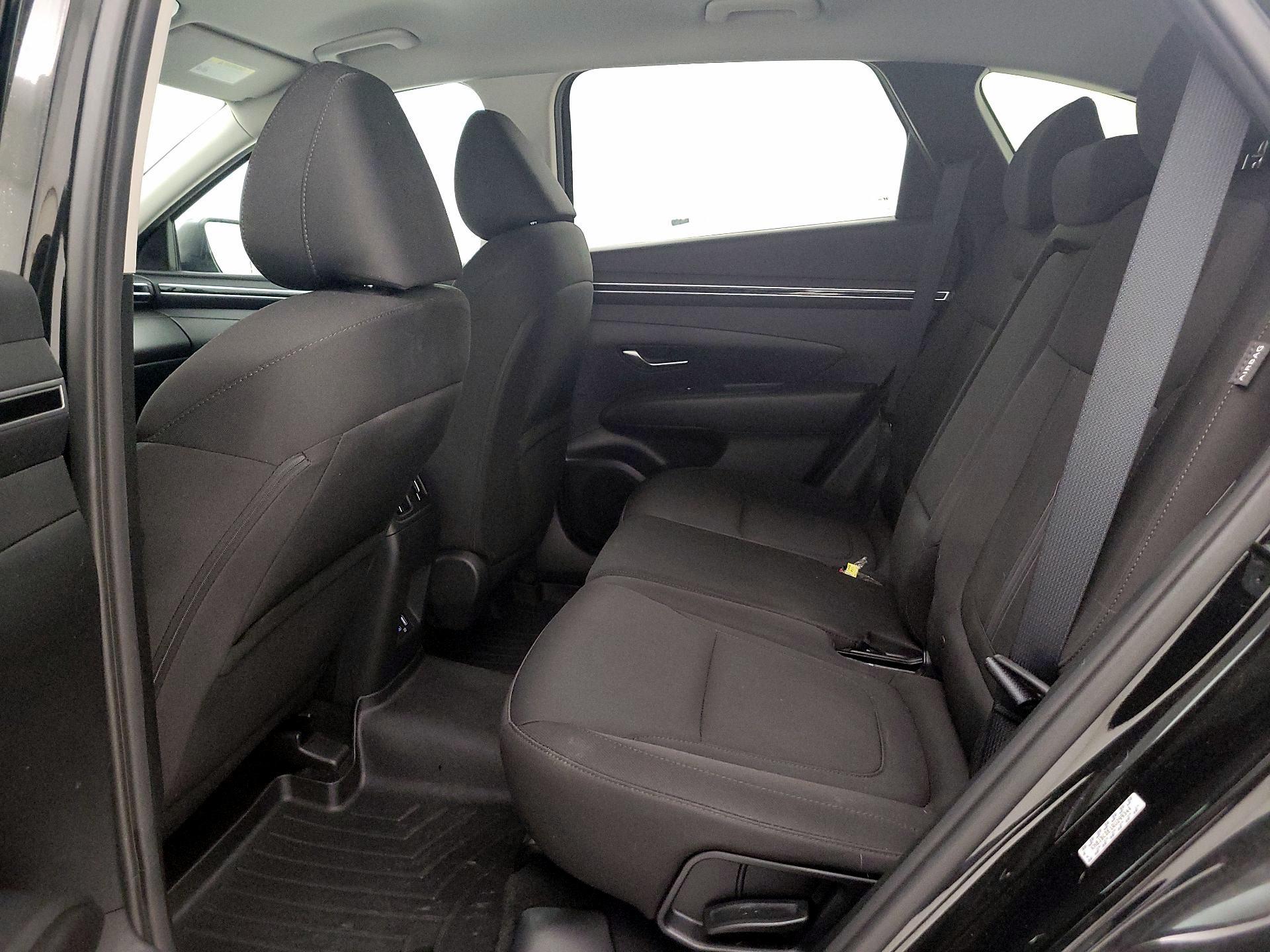 Thumbnail: 2024 Hyundai Tucson - 19