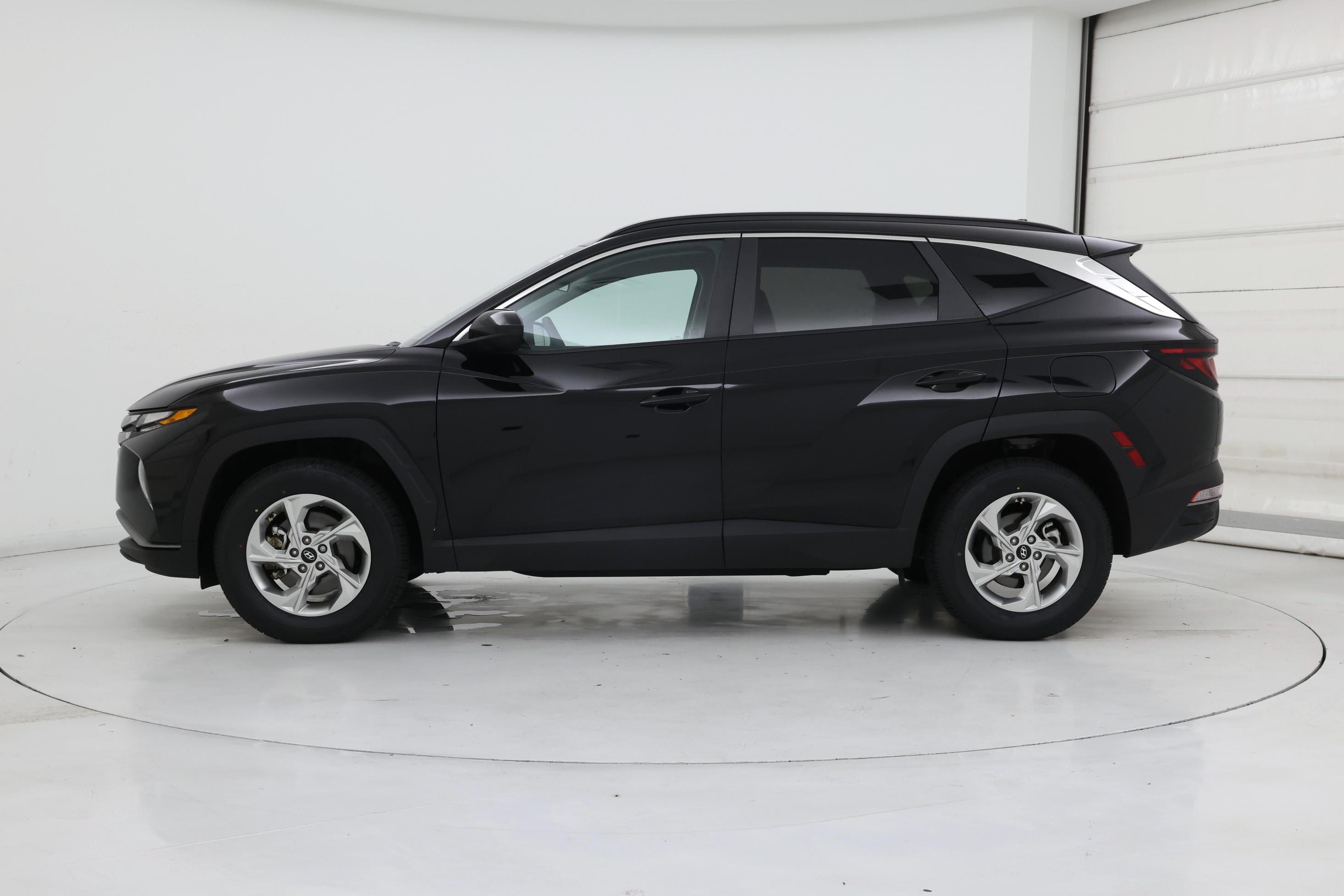 Thumbnail: 2024 Hyundai Tucson - 3