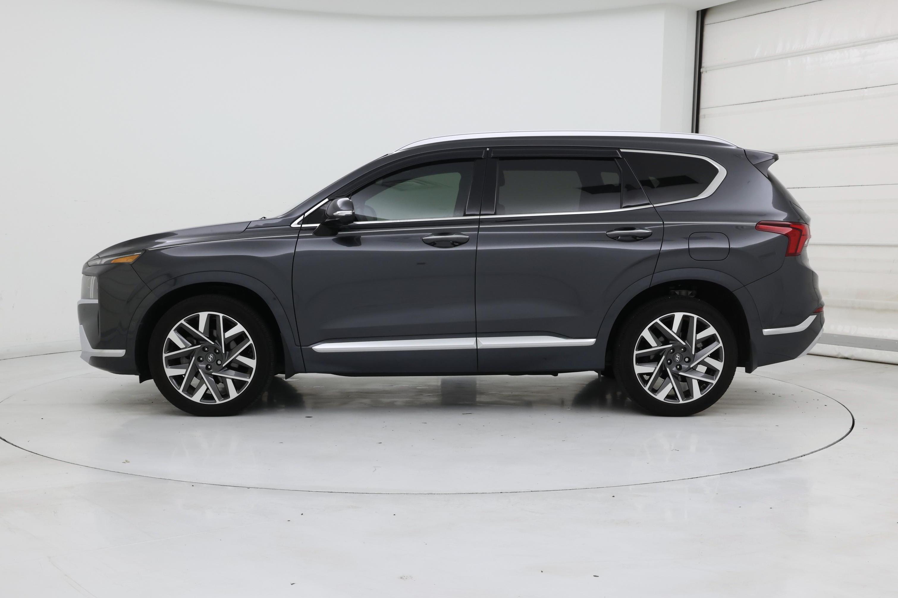 Thumbnail: 2022 Hyundai Santa Fe - 3