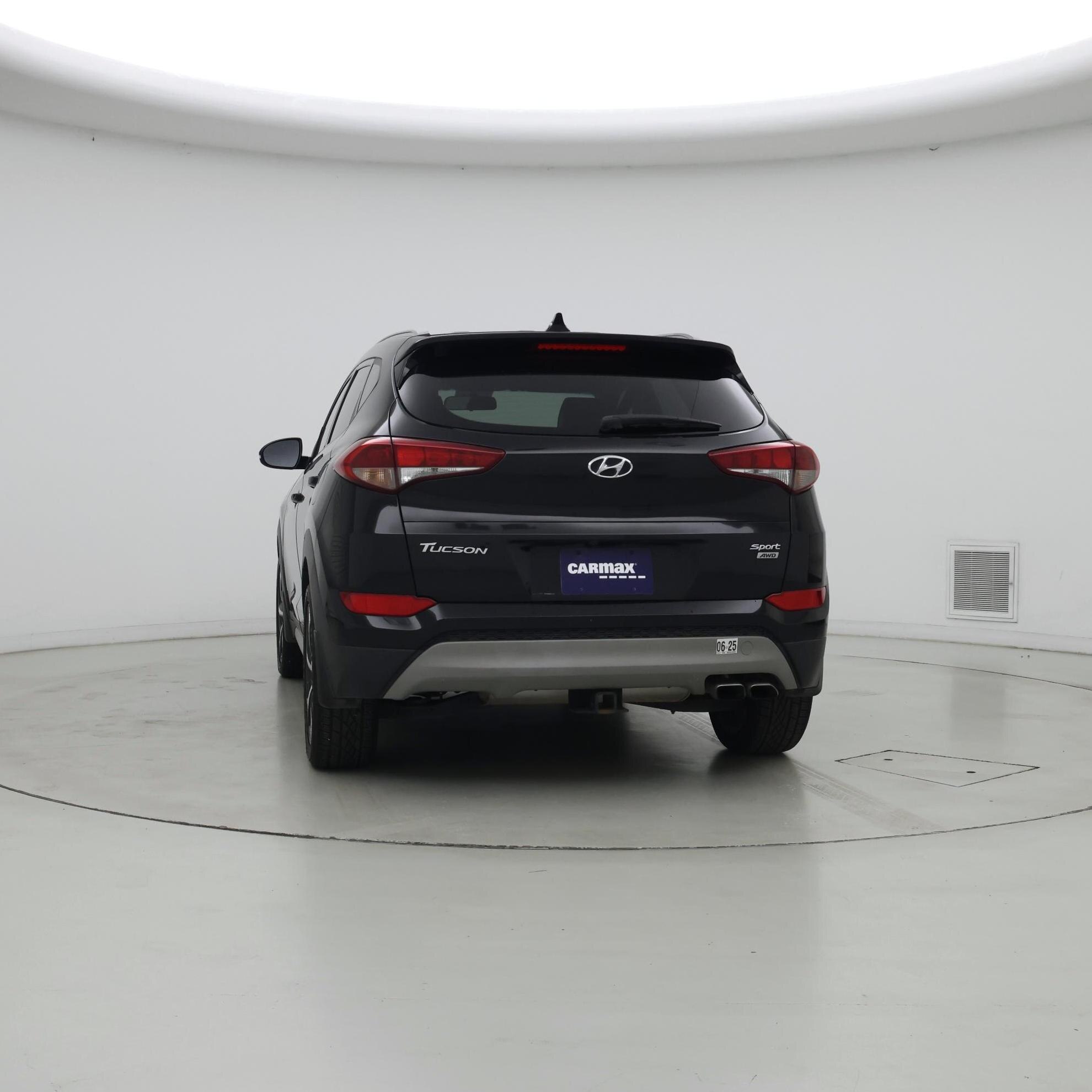 Thumbnail: 2018 Hyundai Tucson - 6